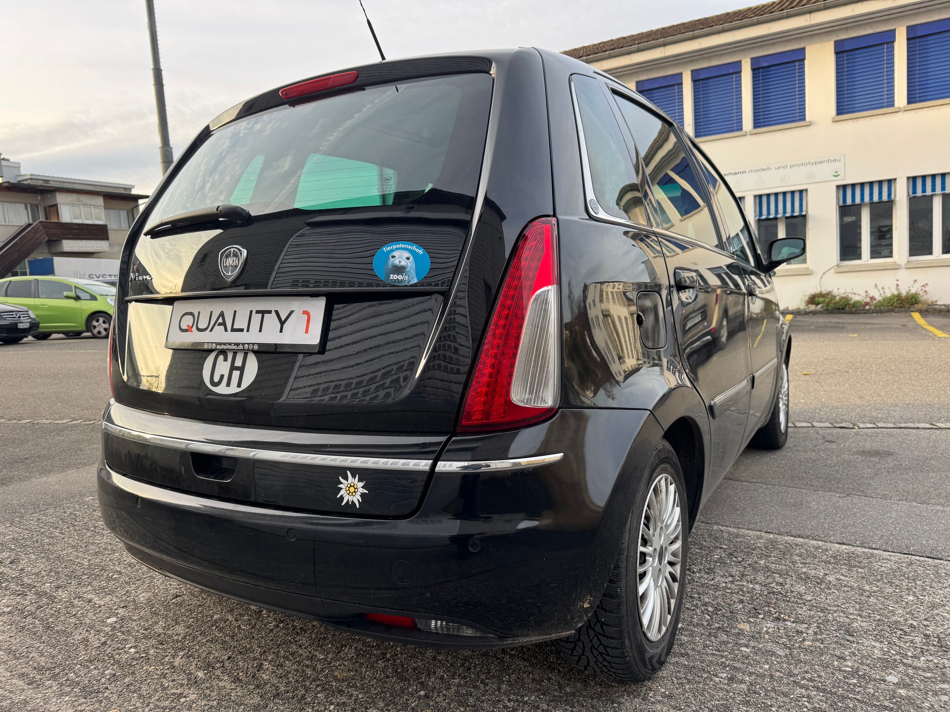 LANCIA Musa 1.4 16V Platino Plus DFN-image-4