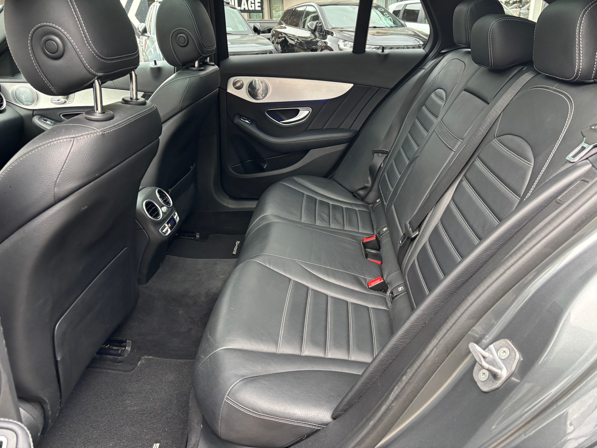 MERCEDES-BENZ C 200 Swiss Star AMG L.4M-image-9