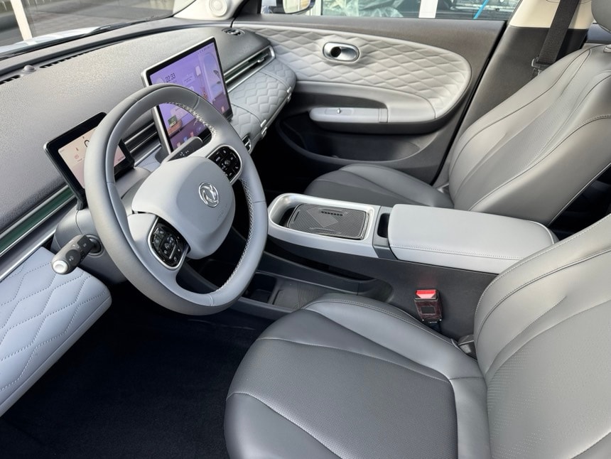 DONGFENG Box Electric-showroom-element-2