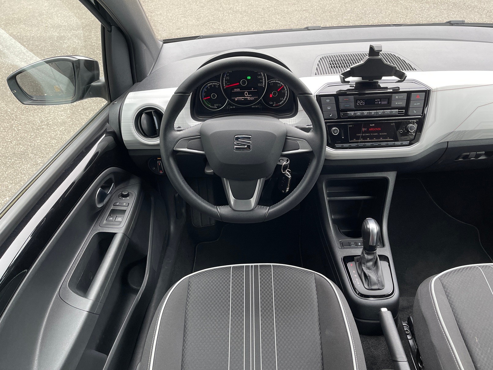 SEAT Mii electric PLUS-image-7