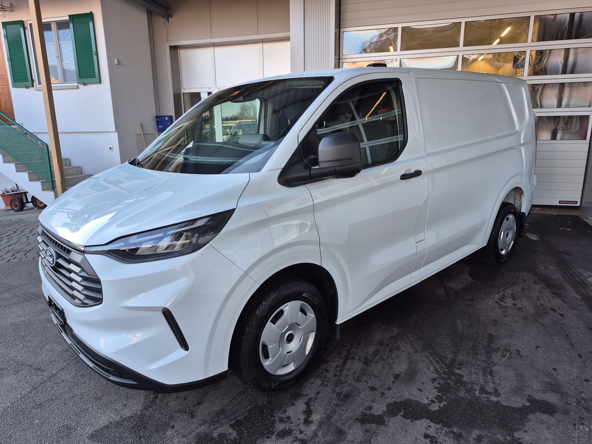 FORD Transit Custom Van 320 L1H1 Trend-image-1