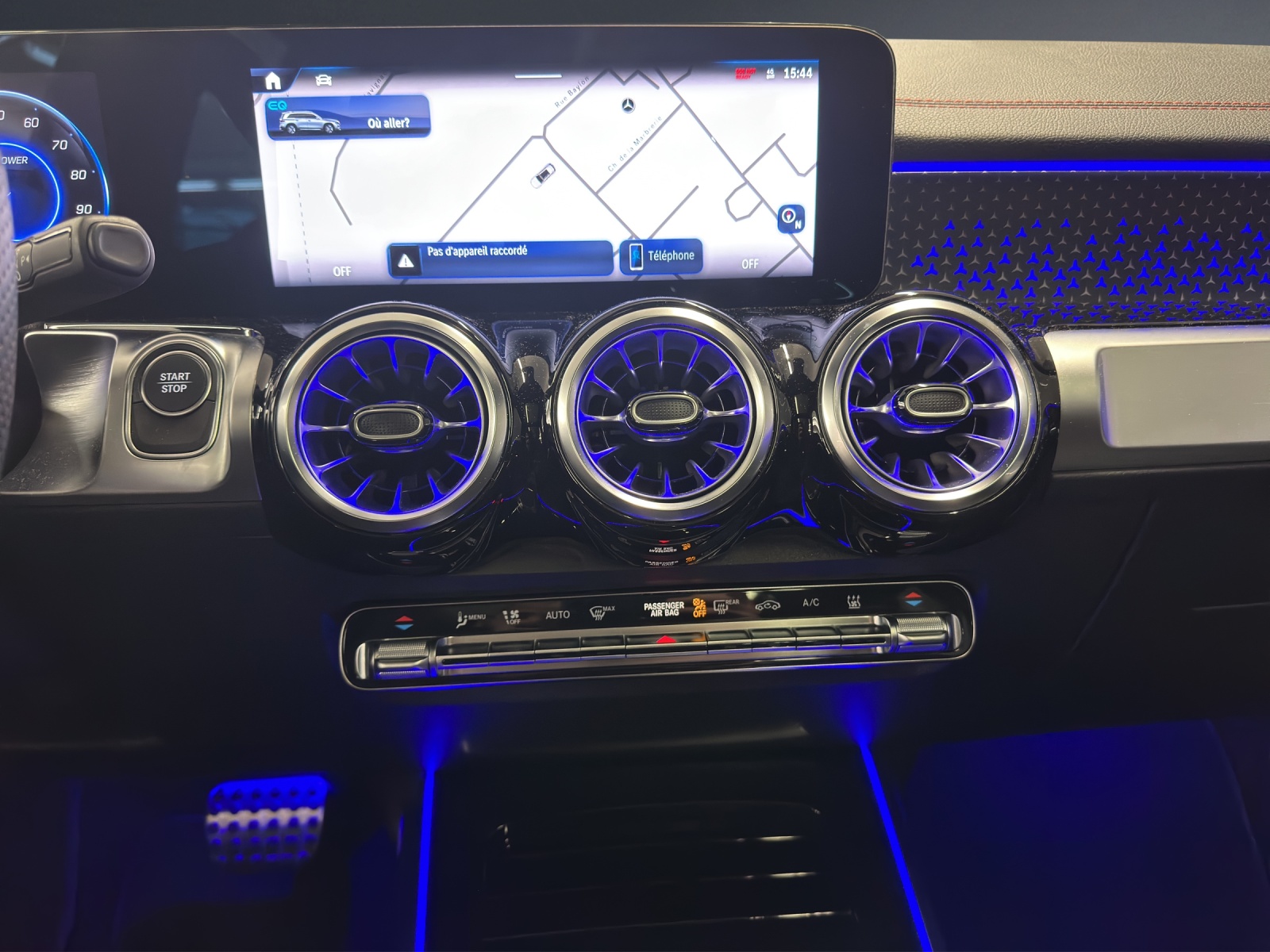 MERCEDES-BENZ EQB 350 4M Swiss Star-image-9