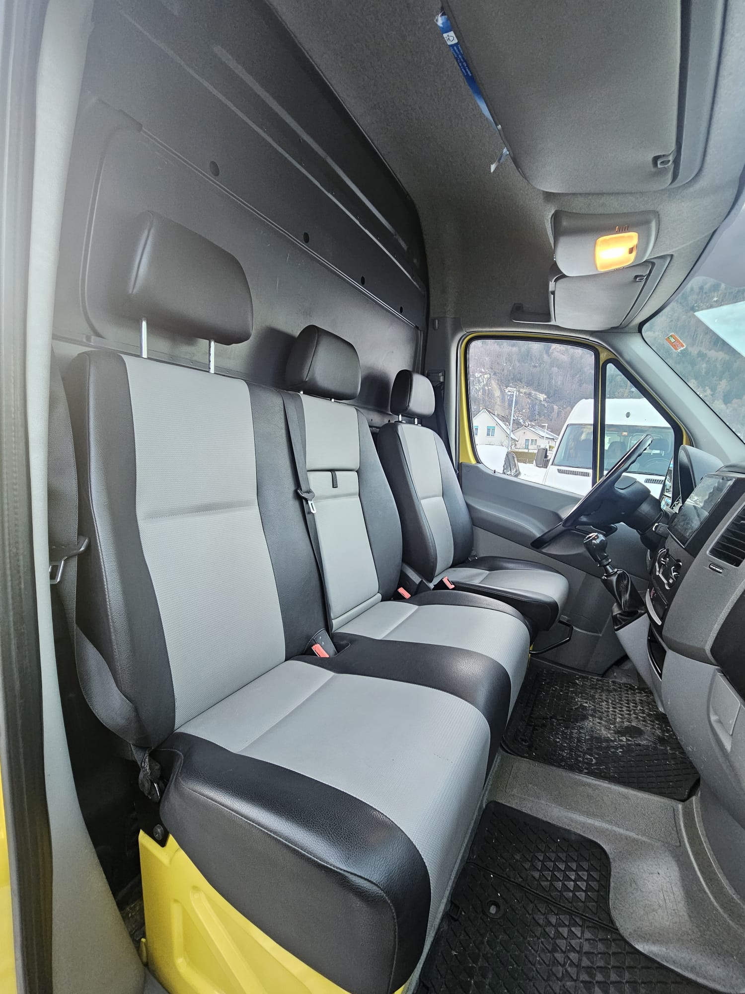 VW Crafter 35 2.0 BiTDI CR-image-4