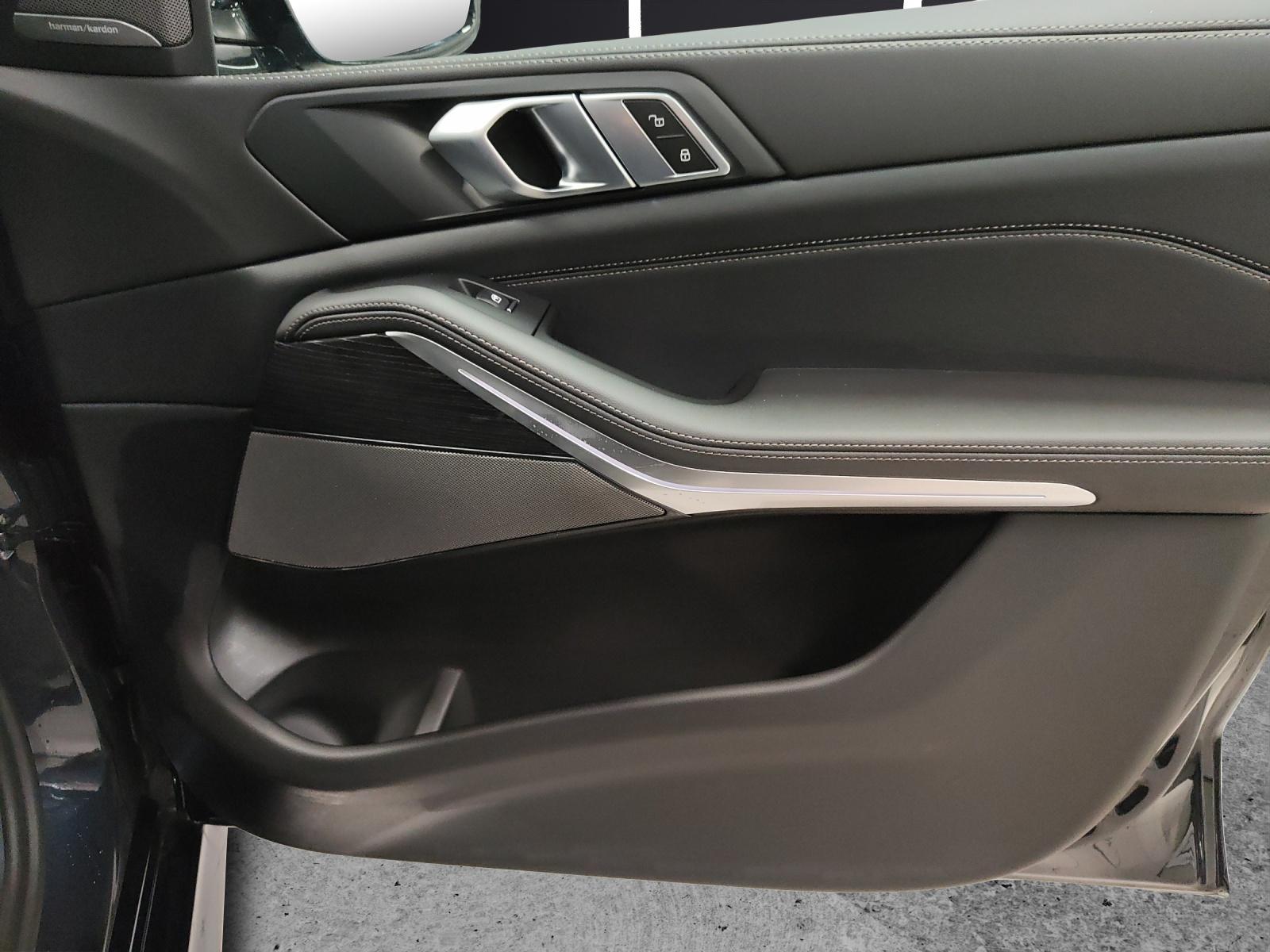 BMW X5 40d xDrive SAG-image-21