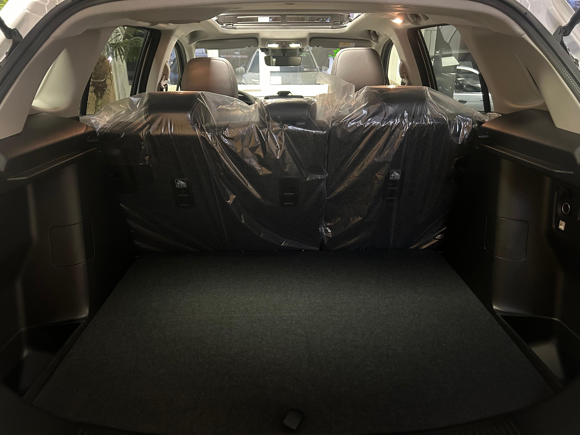SUZUKI S-Cross 1.4 T Sakura Top Hybrid 4x4-image-20