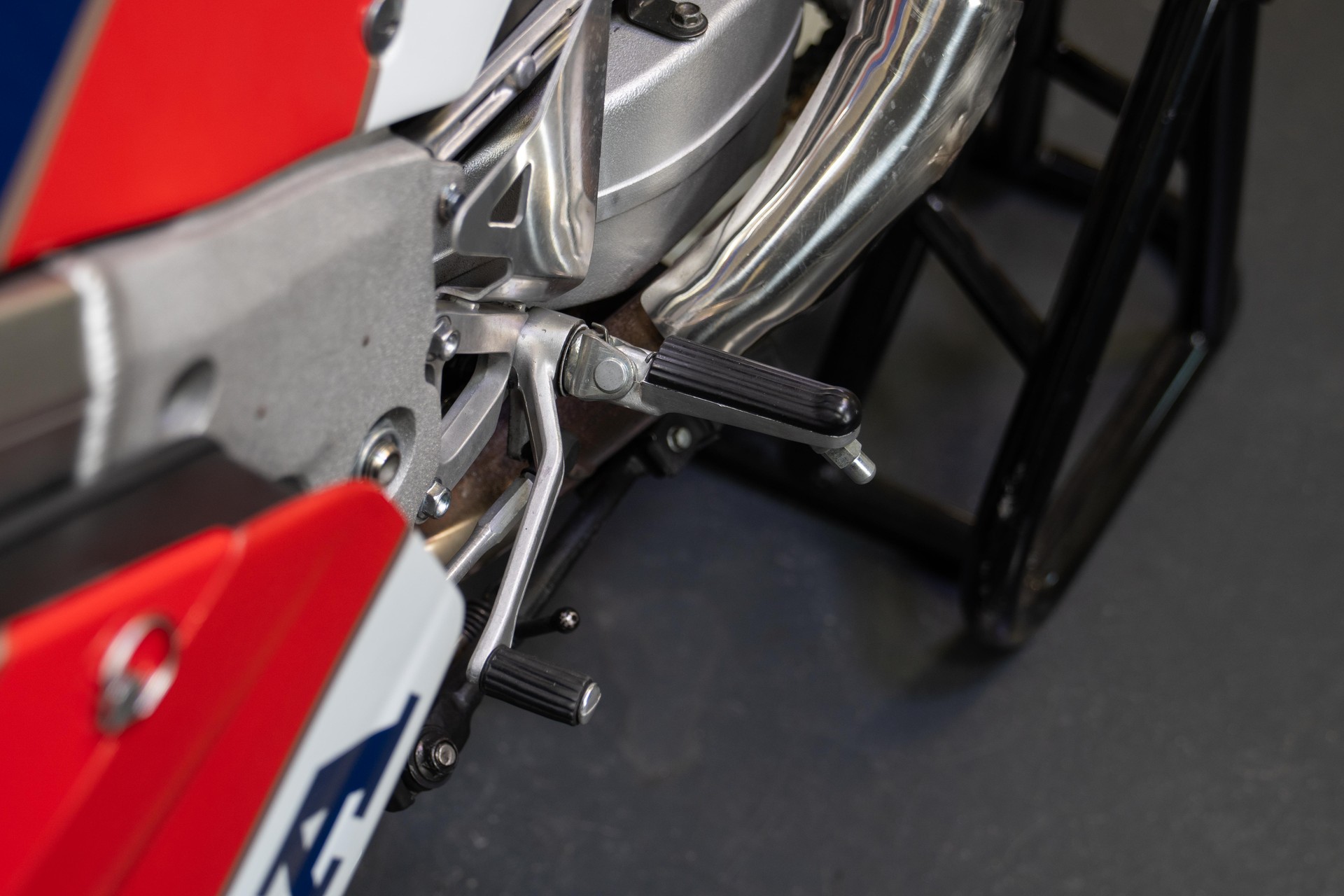 HONDA VFR 750 R-image-6
