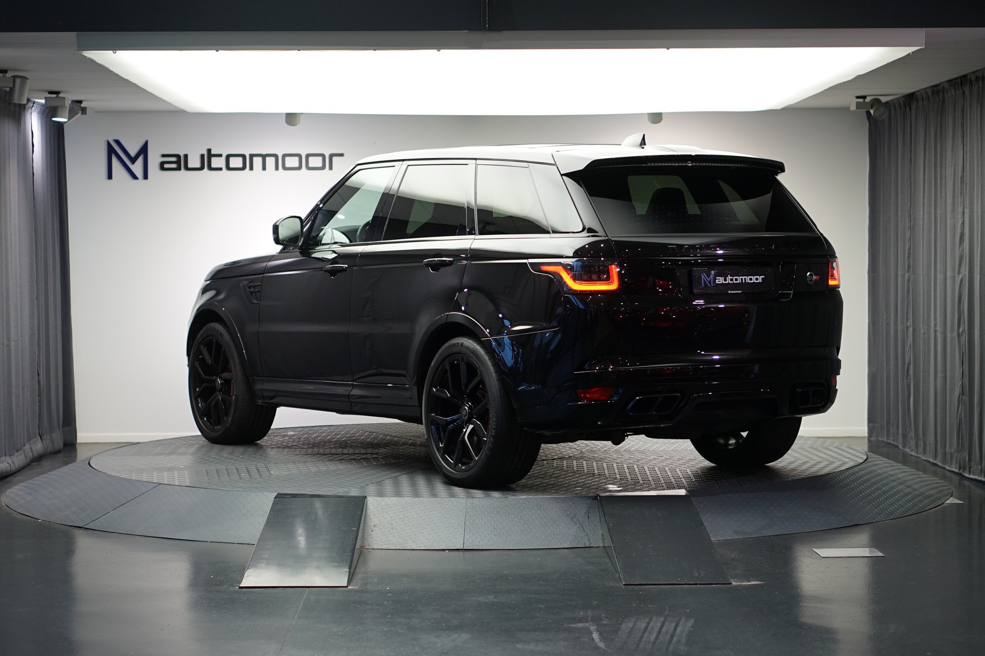 LAND ROVER Range Rover Sport 5.0 V8 S/C SVR Automatic *CH-Fahrzeug* *AHK* *Panoramadach*-image-6