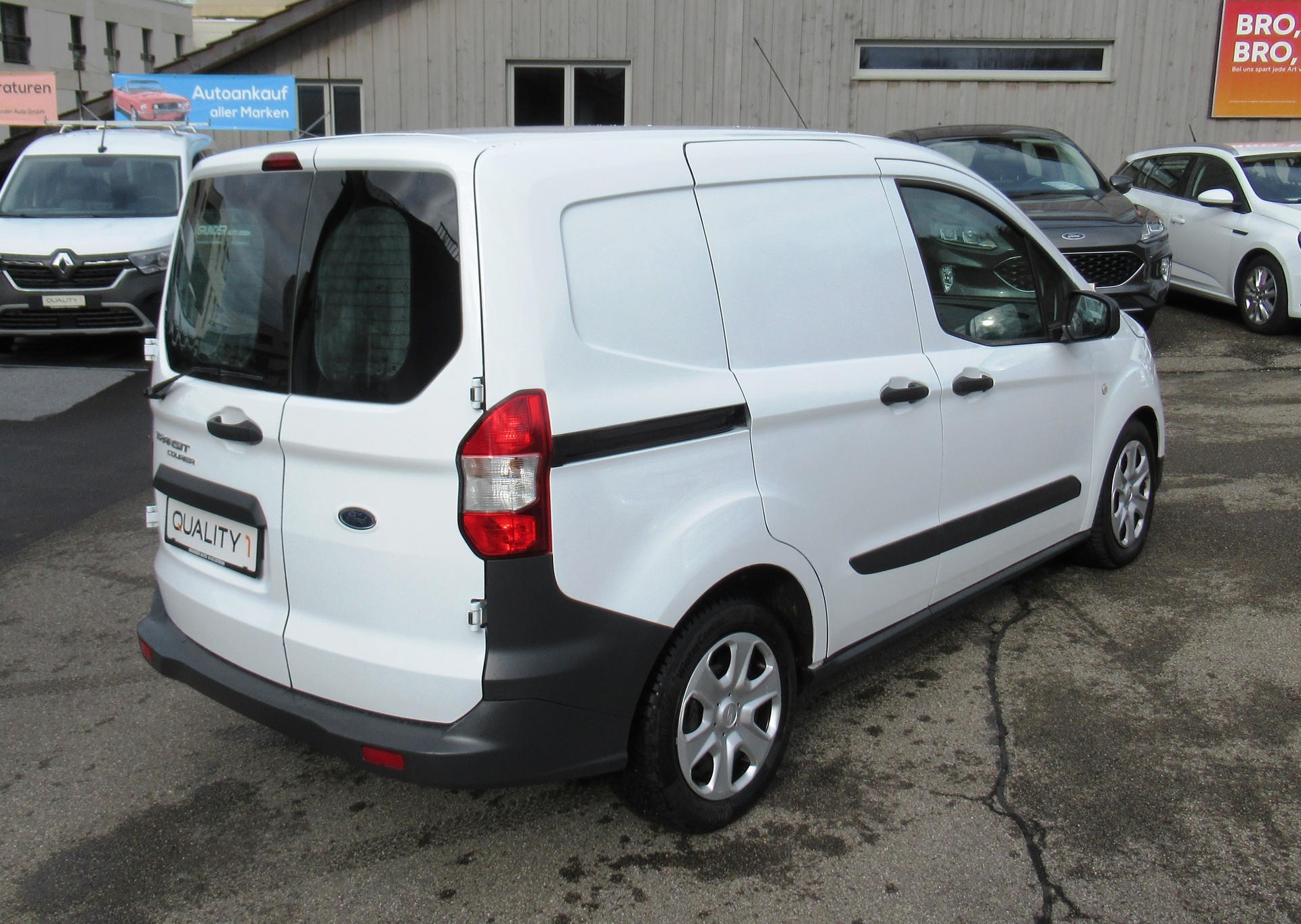 FORD Transit Courier Van 1.5 TDCi Trend-showroom-element-3