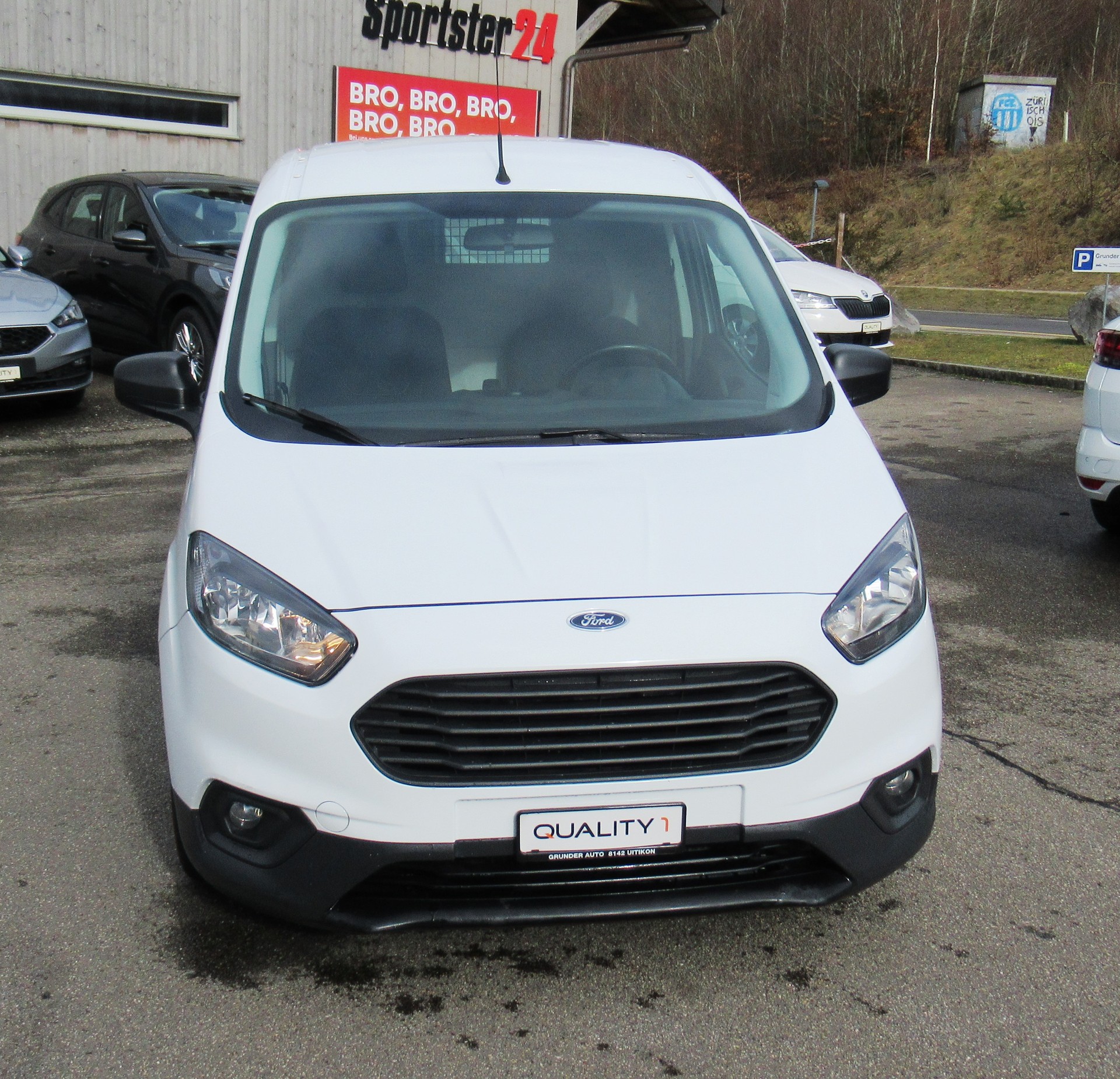 FORD Transit Courier Van 1.5 TDCi Trend-showroom-element-1
