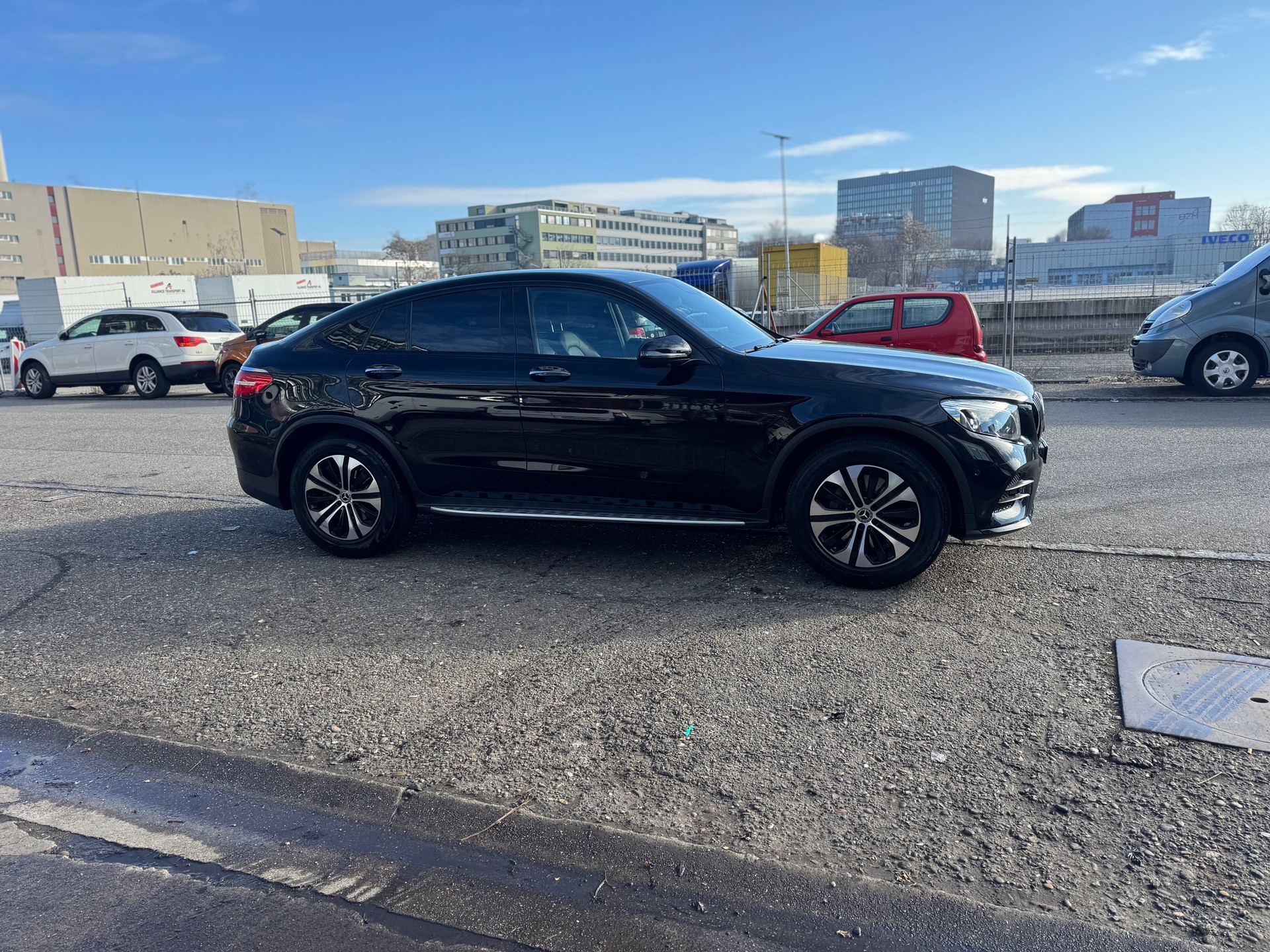 MERCEDES-BENZ GLC Coupé 250 d AMG Line 4Matic 9G-Tronic-image-11