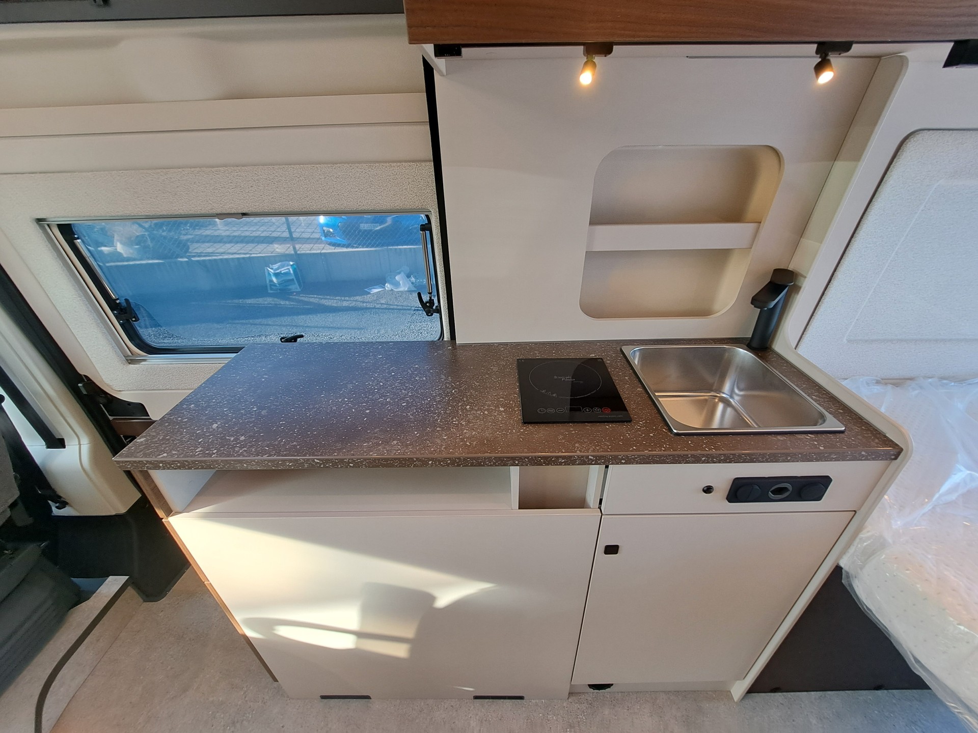 BÜRSTNER Papillon PC 6.0-image-2