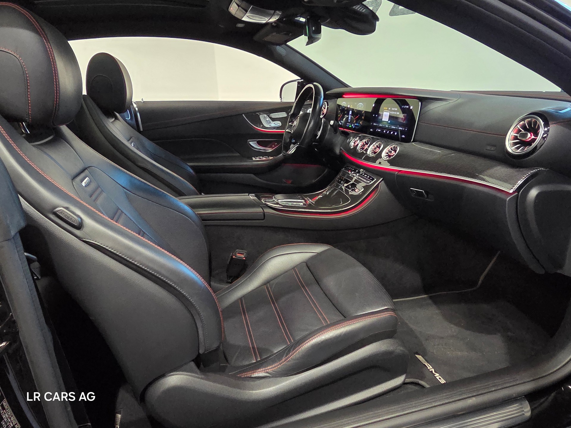 MERCEDES-BENZ E 53 Coupé AMG 4Matic+ 9G-Speedshift TCT-image-12