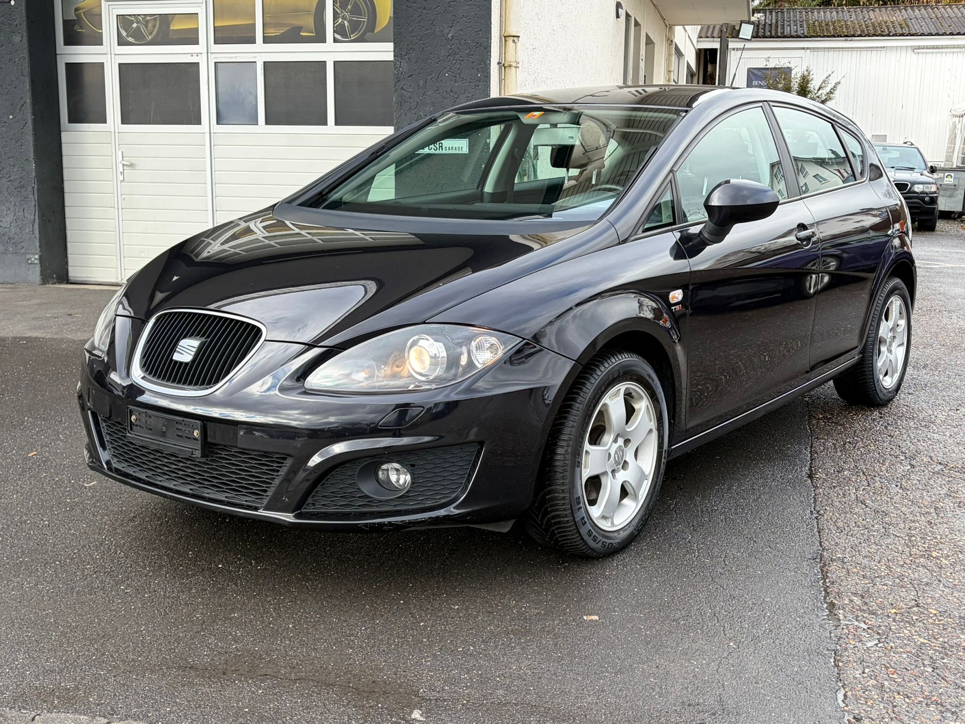 SEAT Leon 1.8 TSI Style DSG-image-4