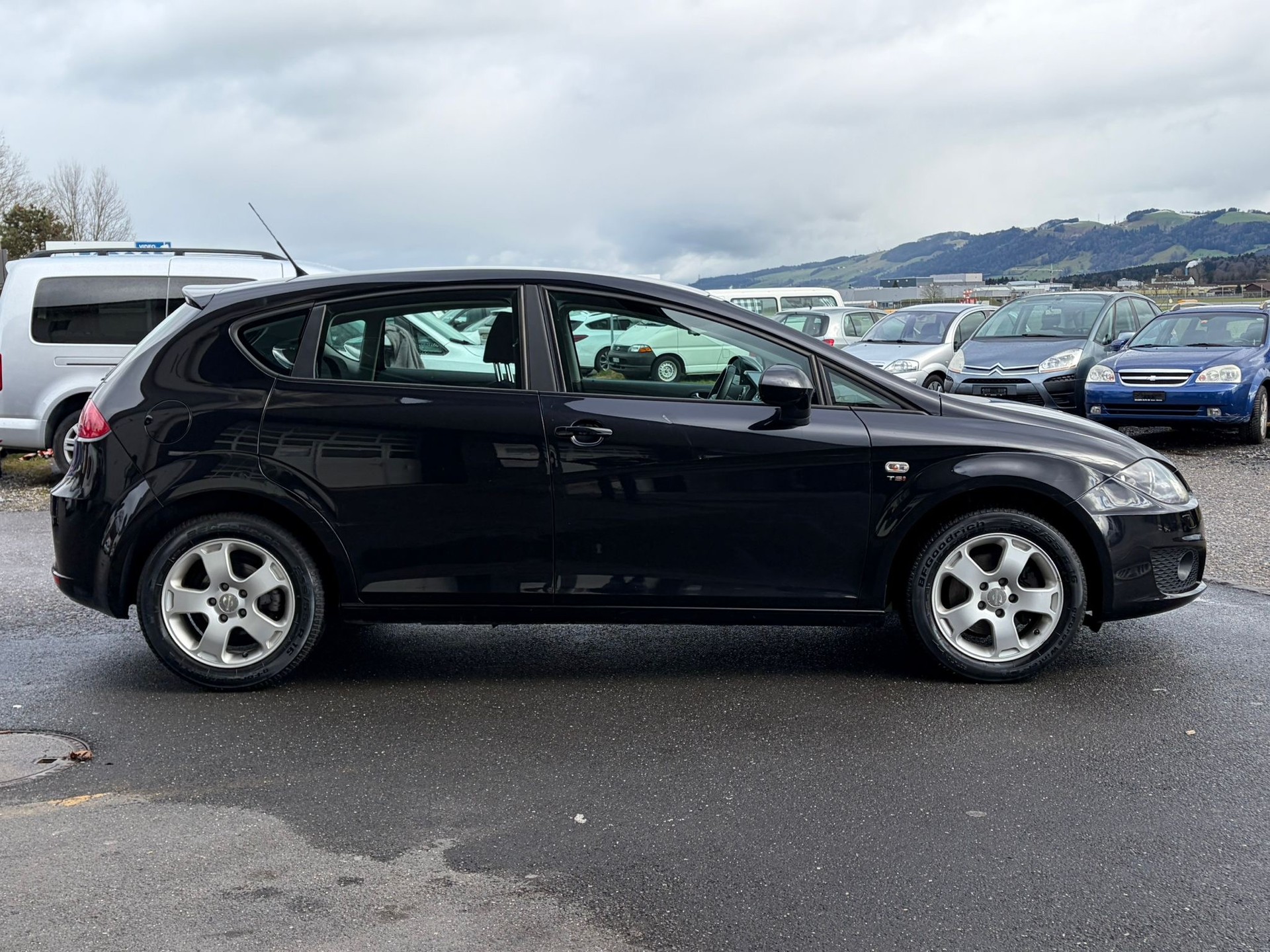 SEAT Leon 1.8 TSI Style DSG-image-2