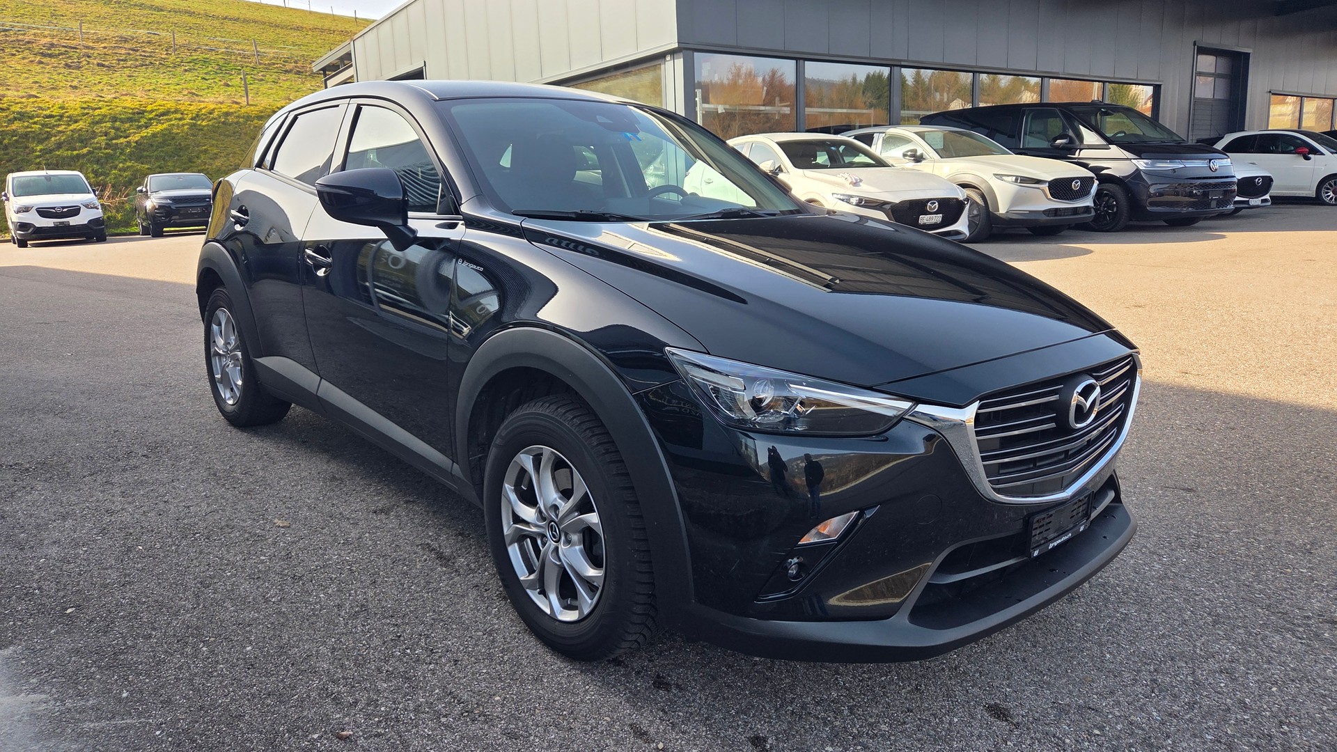 MAZDA CX-3 SKYACTIV-G 121 Ambition Plus FWD Automat-image-3