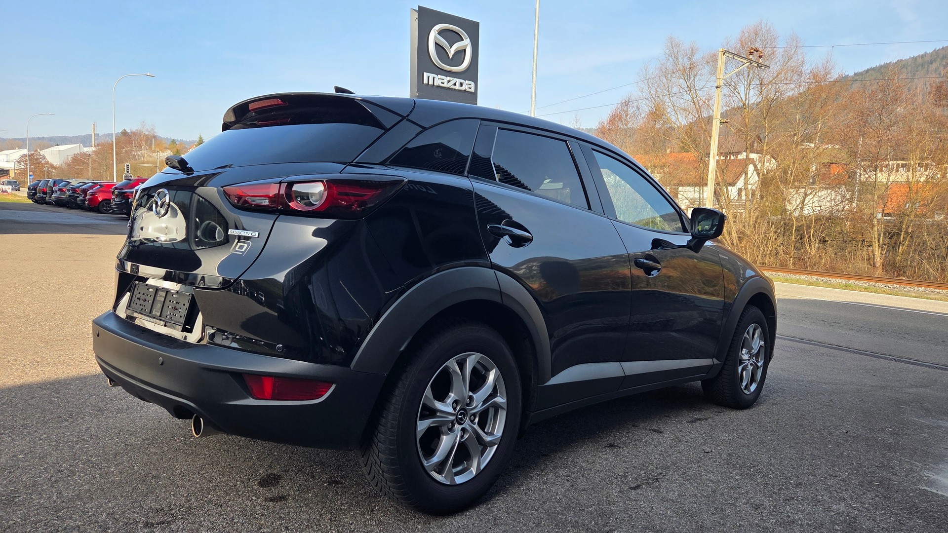 MAZDA CX-3 SKYACTIV-G 121 Ambition Plus FWD Automat-image-4