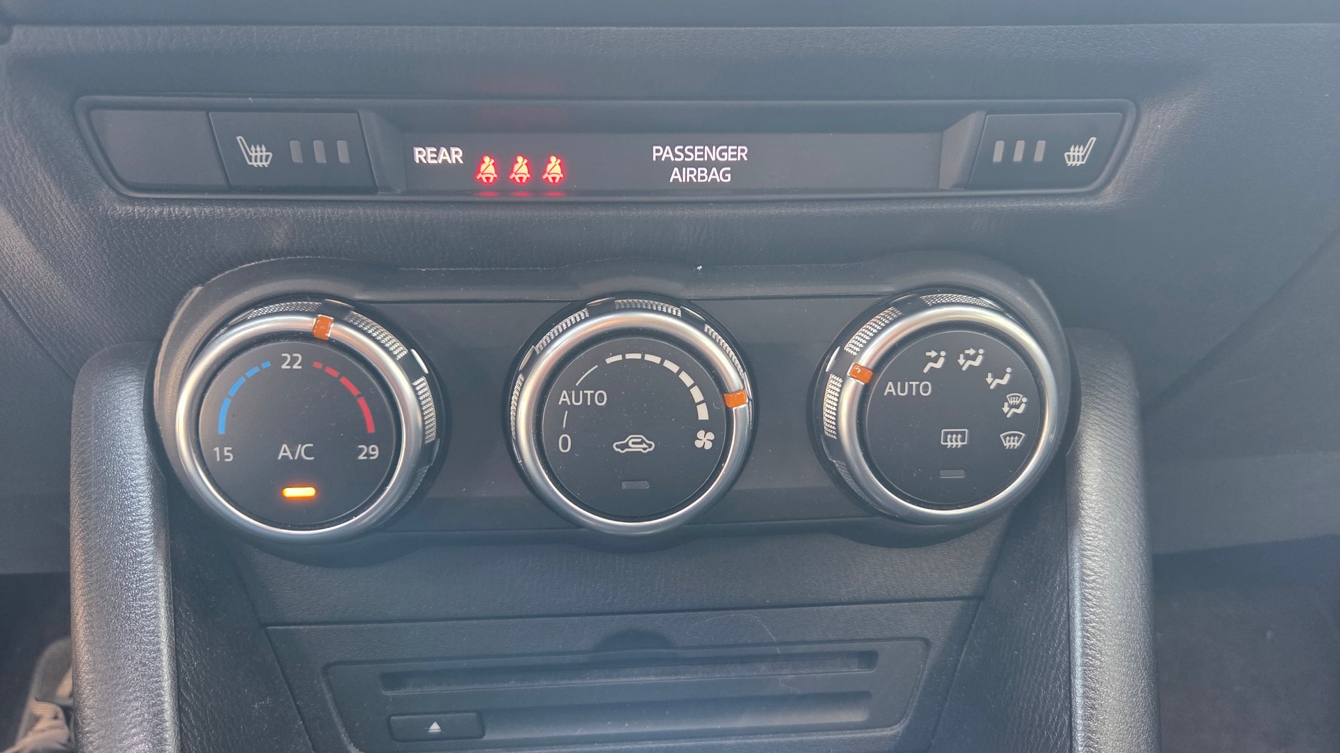 MAZDA CX-3 SKYACTIV-G 121 Ambition Plus FWD Automat-image-13