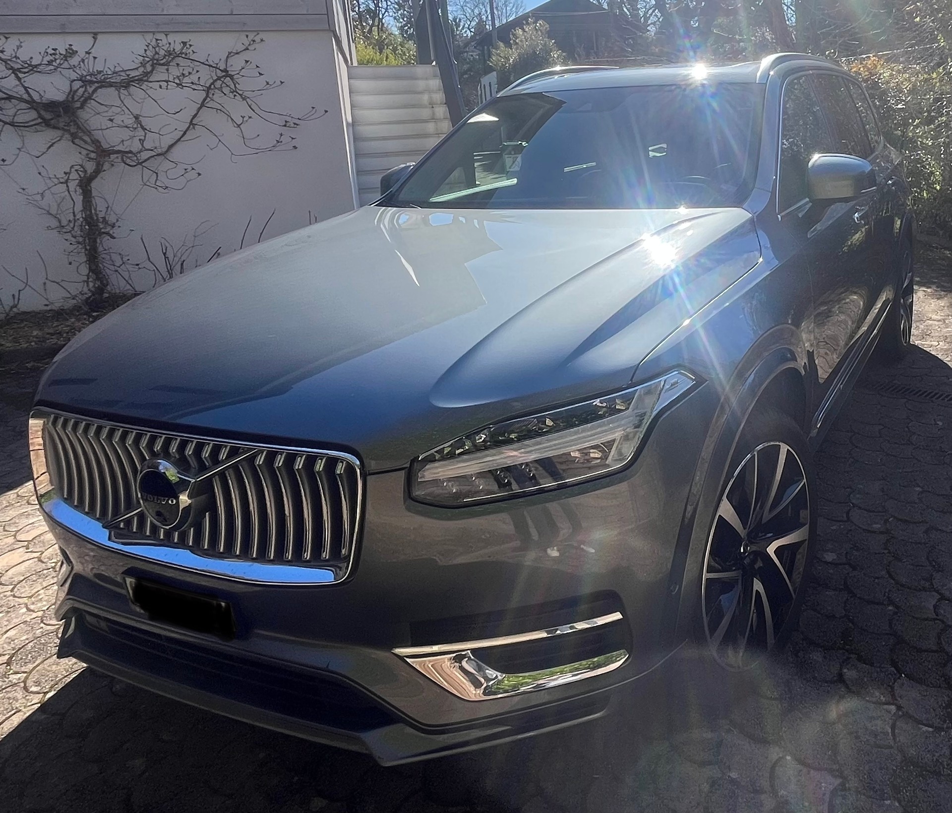 VOLVO XC90 B5 Diesel Mild Hybrid AWD Inscription Geartronic-image-1