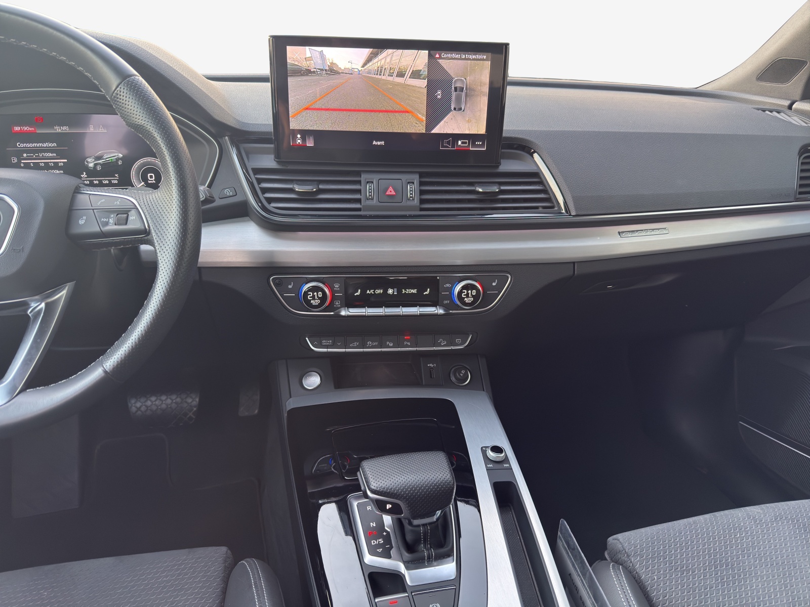 AUDI Q5 Sportback 50 TFSI e PHEV S line quattro S-tronic-image-11