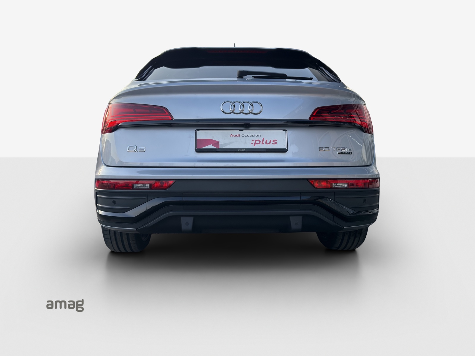 AUDI Q5 Sportback 50 TFSI e PHEV S line quattro S-tronic-image-4