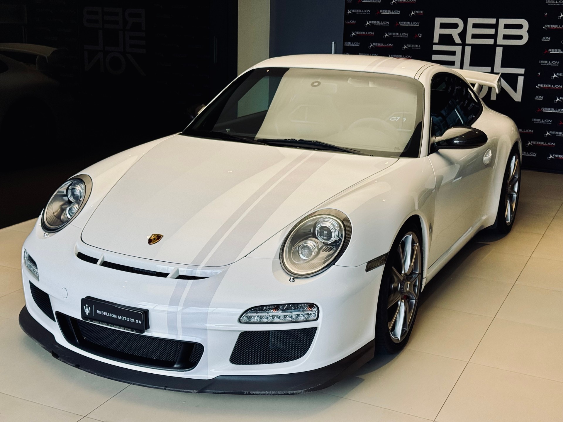 PORSCHE 911 GT3-image-0