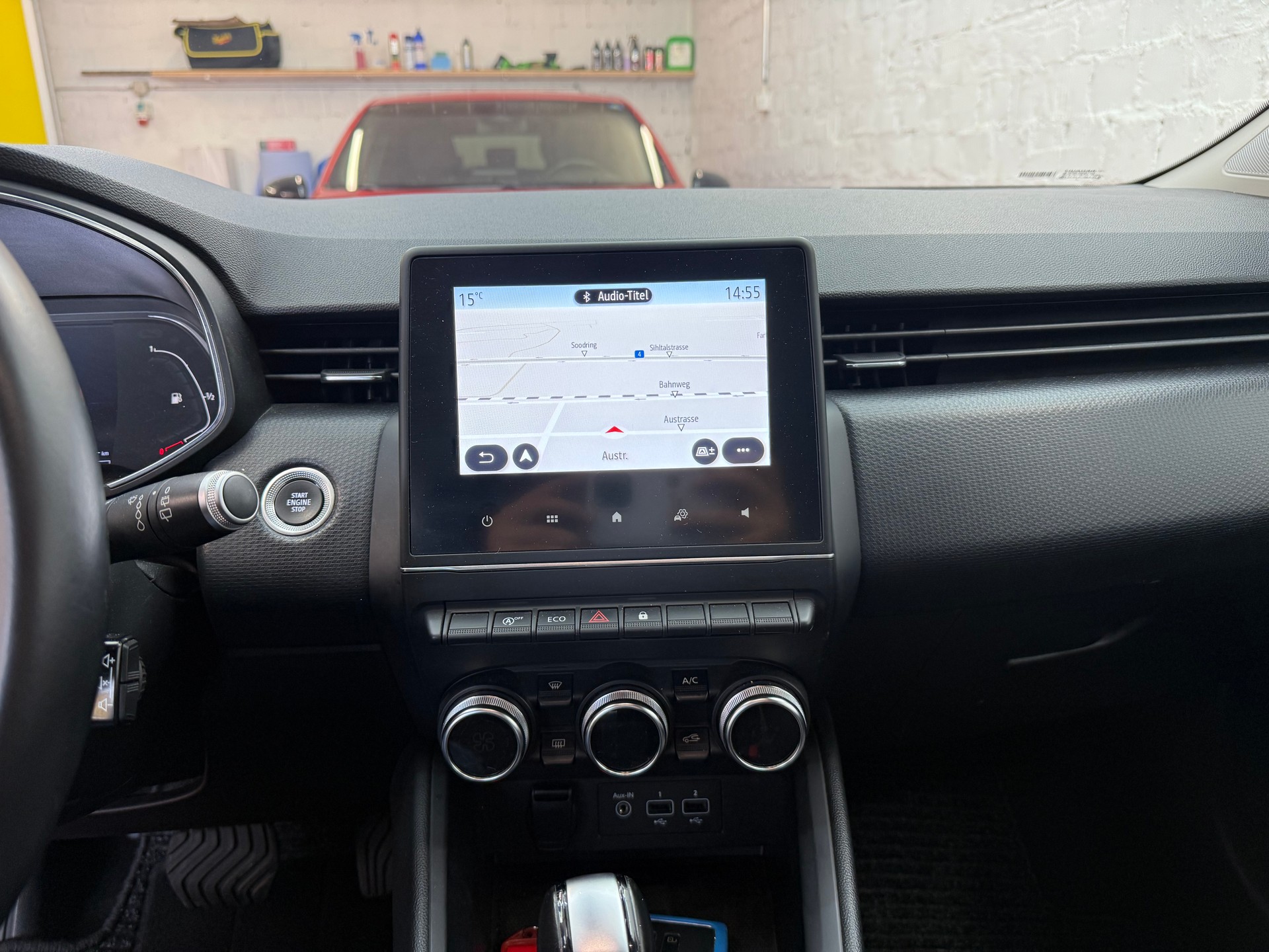 RENAULT Clio 1.3 Intens EDC-image-8