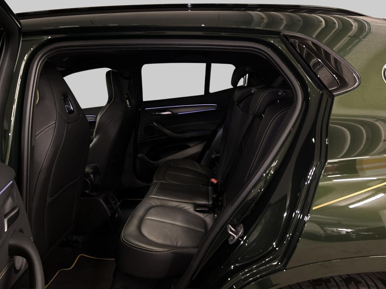 BMW X2 20i xDrive EDITION GOLDPLAY-image-14
