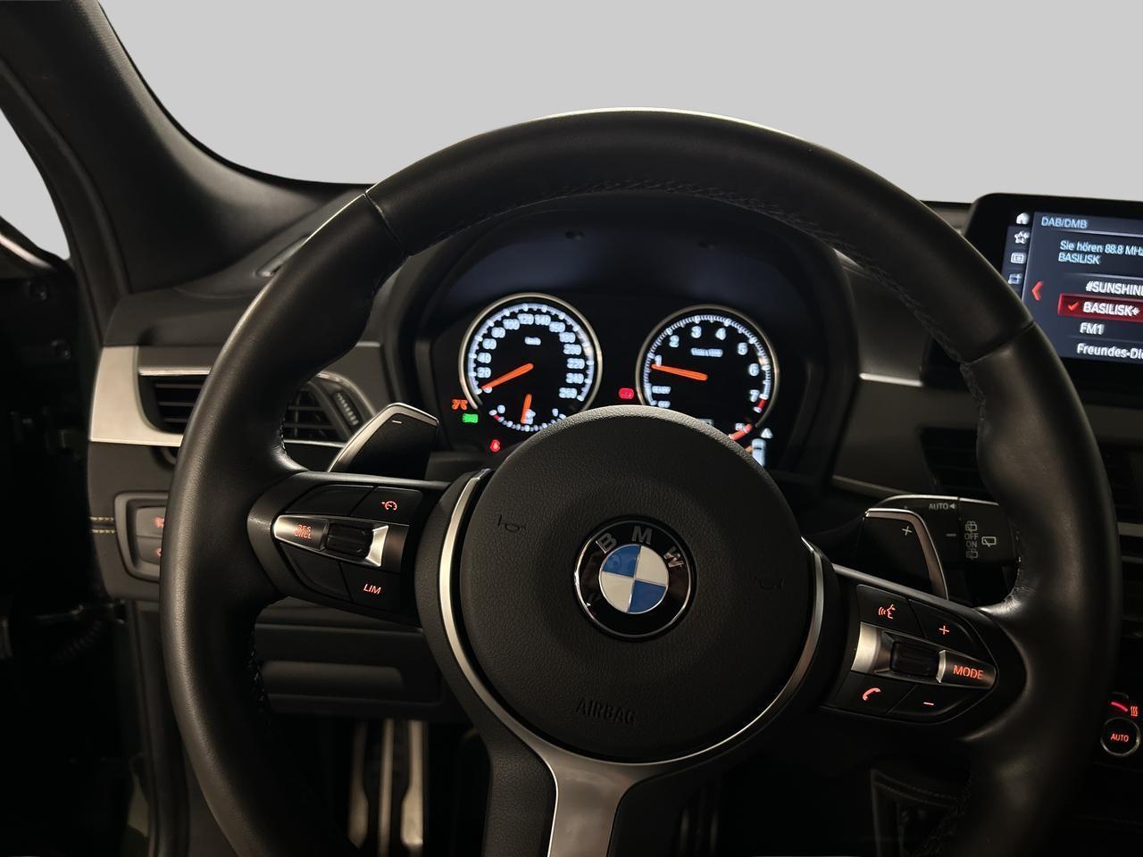 BMW X2 20i xDrive EDITION GOLDPLAY-image-17