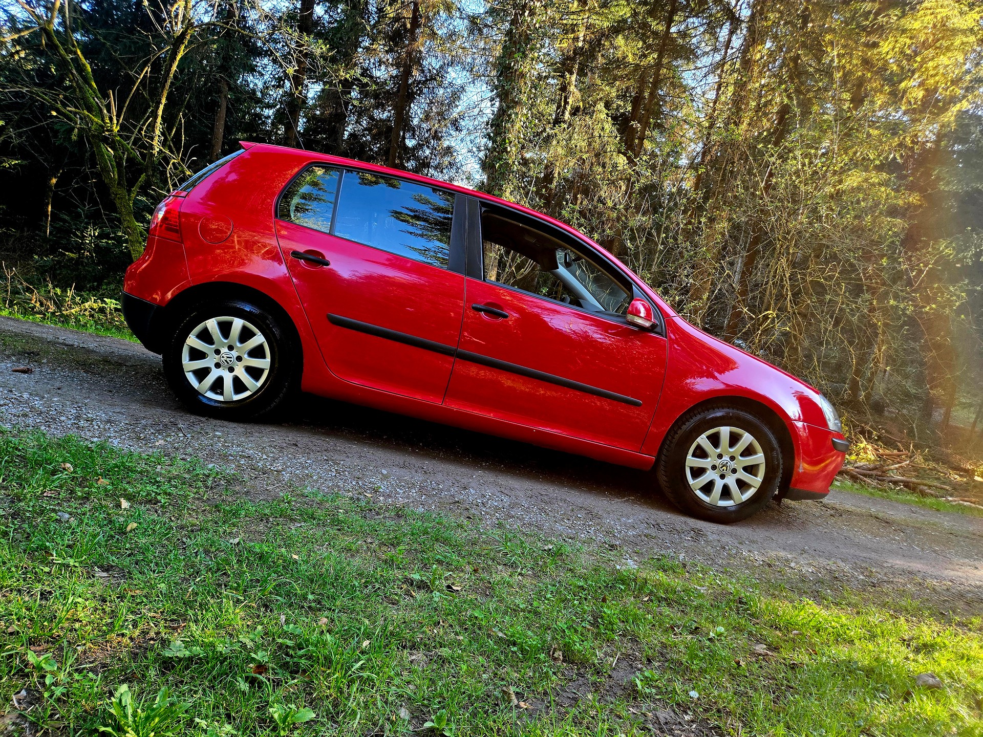 VW Golf 2.0 FSI Comfortline 4Motion-image-9