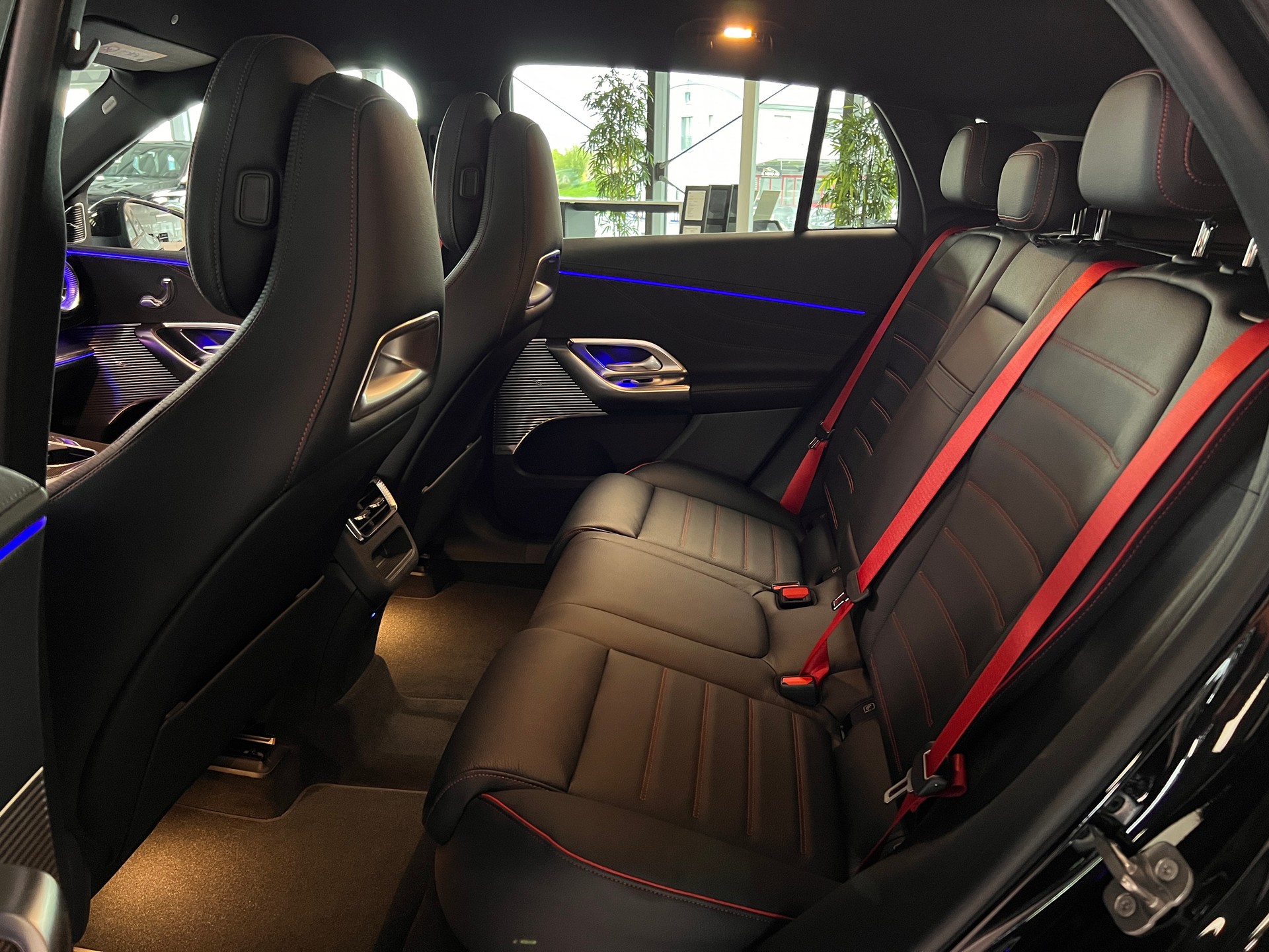 MERCEDES-BENZ GLC 400 4MATIC 94 kWh EQ-image-7