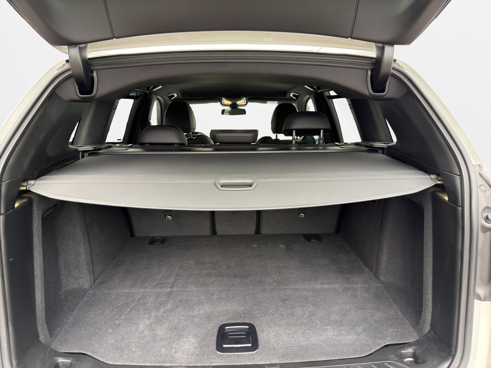 BMW X3 M40i-image-8
