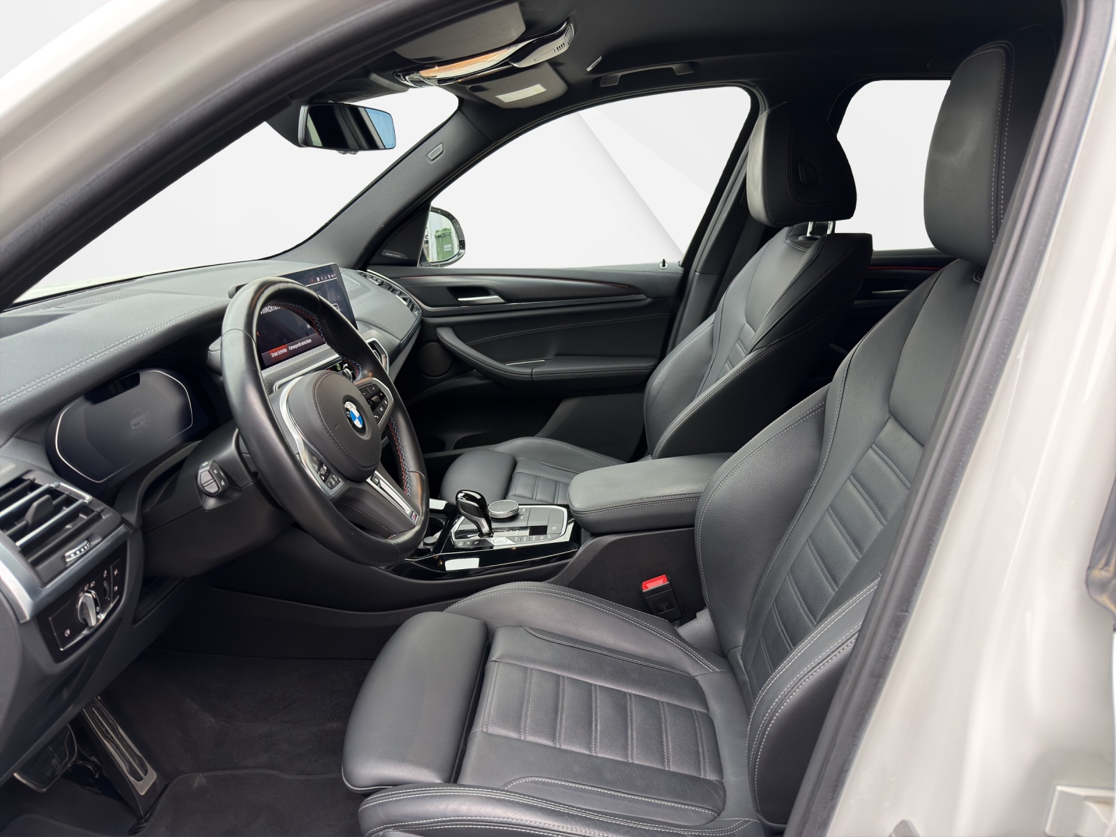 BMW X3 M40i-image-11