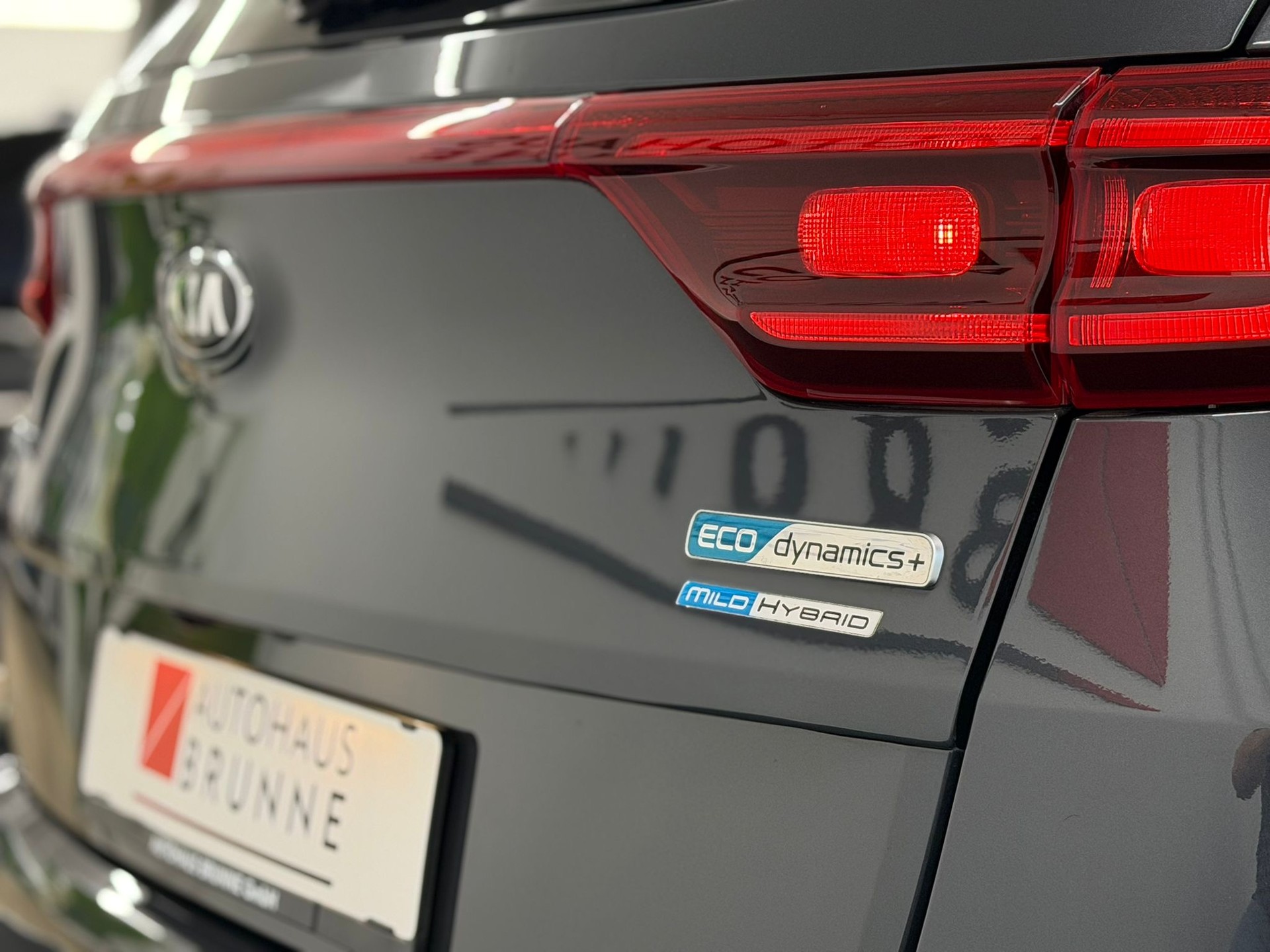 KIA Sportage 1.6CRDi Mild Hybrid Power 2020 4WD Automat-image-12