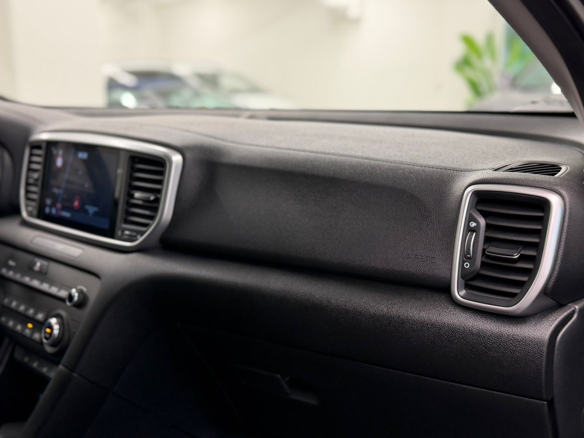KIA Sportage 1.6CRDi Mild Hybrid Power 2020 4WD Automat-image-17