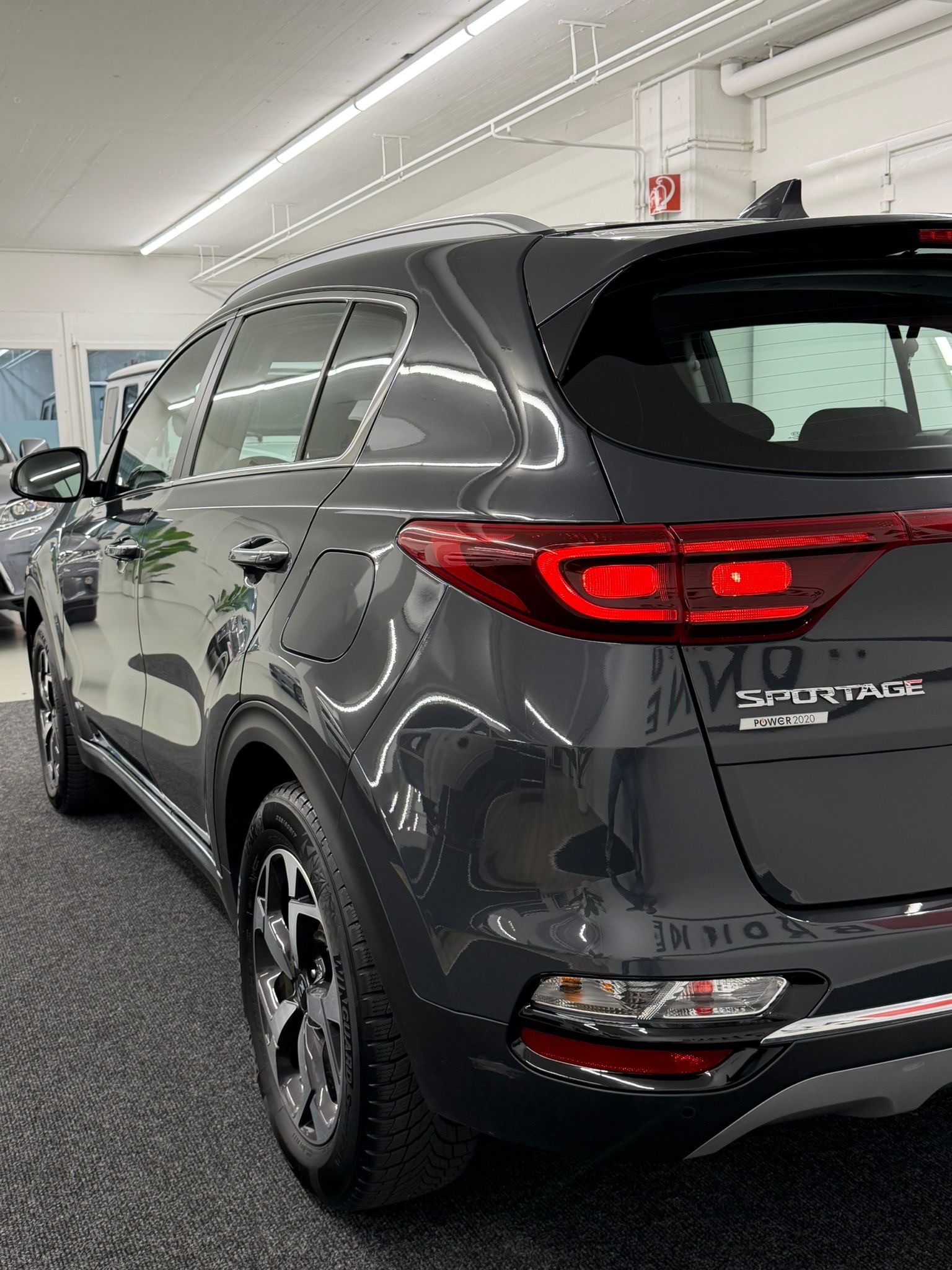 KIA Sportage 1.6CRDi Mild Hybrid Power 2020 4WD Automat-image-8