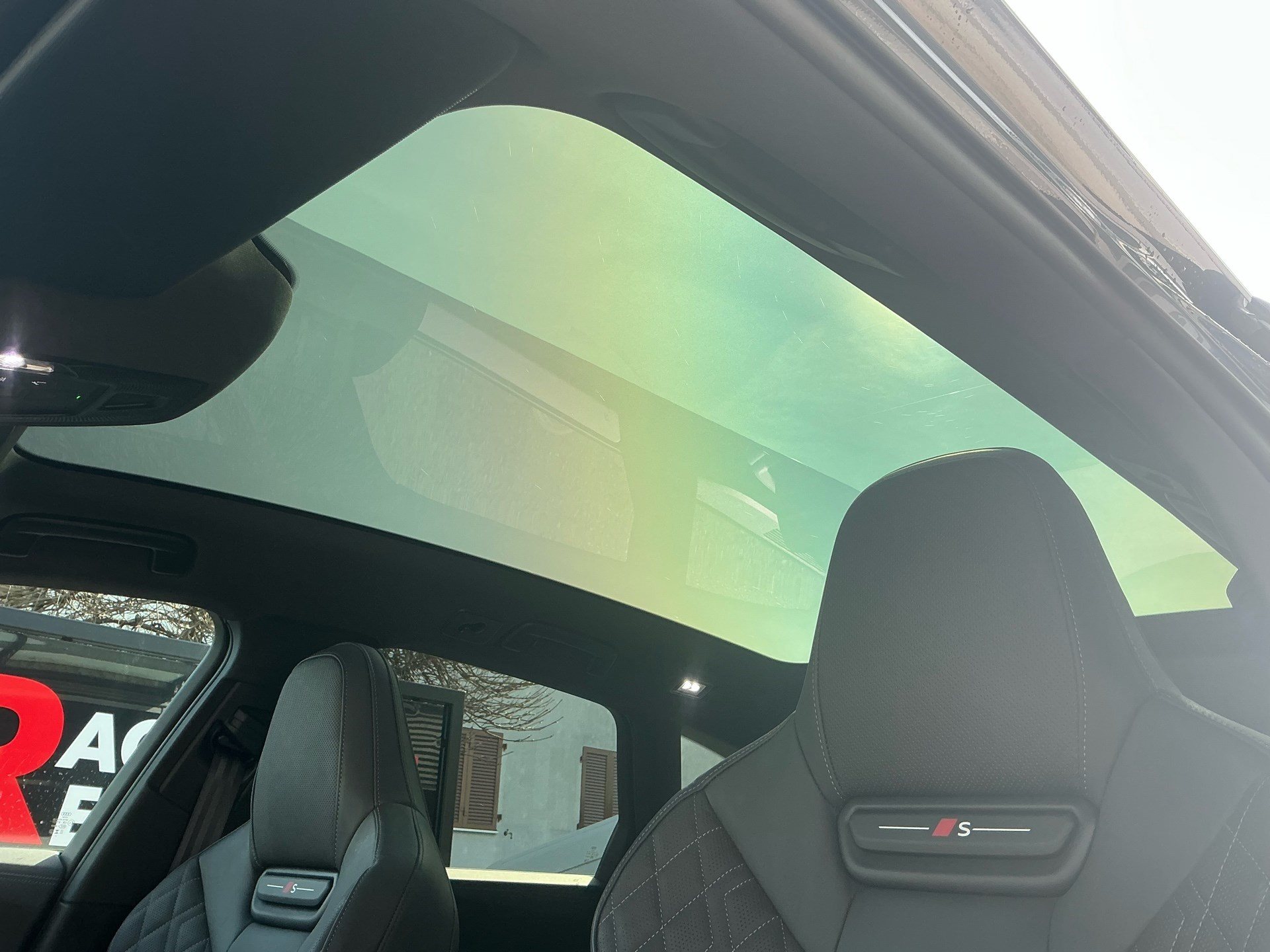 AUDI S5 Avant TFSI QUATTRO 368 PS *** PANORAMAGLASDACH & ANHÄNGEKUPPLUNG ***-image-11