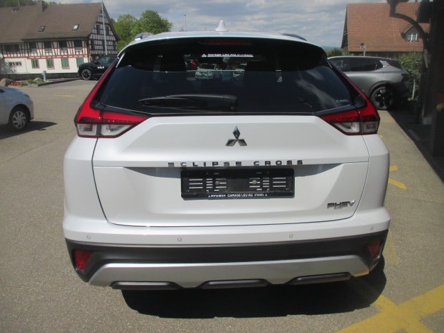MITSUBISHI Eclipse Cross 2.4 PHEV Style 4WD-image-4