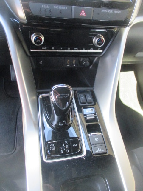 MITSUBISHI Eclipse Cross 2.4 PHEV Style 4WD-image-10