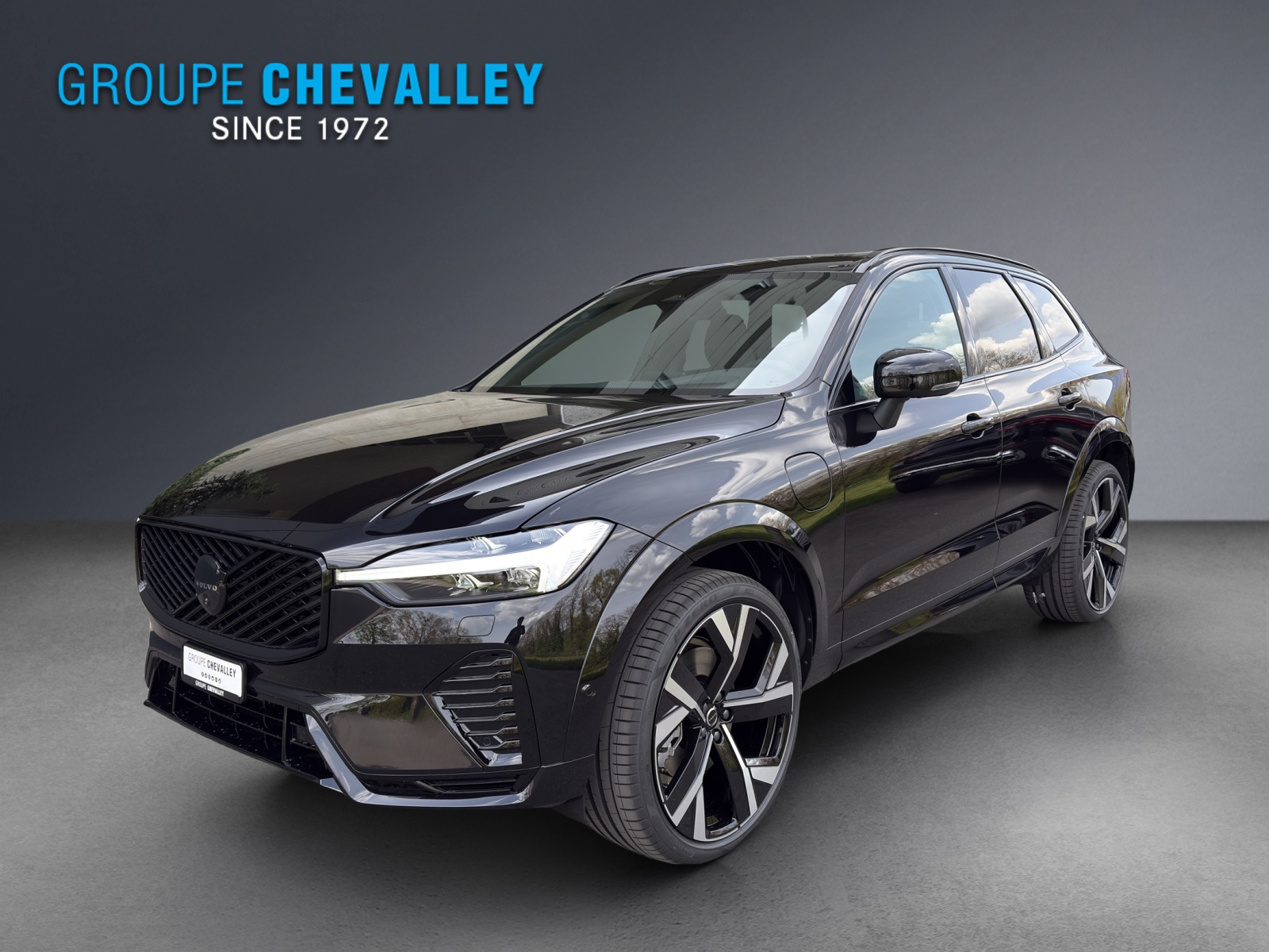 VOLVO XC60 T6 eAWD PluginHybrid Black Edition Geartronic-image-0