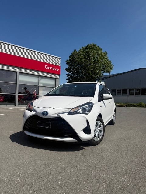 TOYOTA Yaris 1.5 VVT-i Hybrid Comfort e-CVT