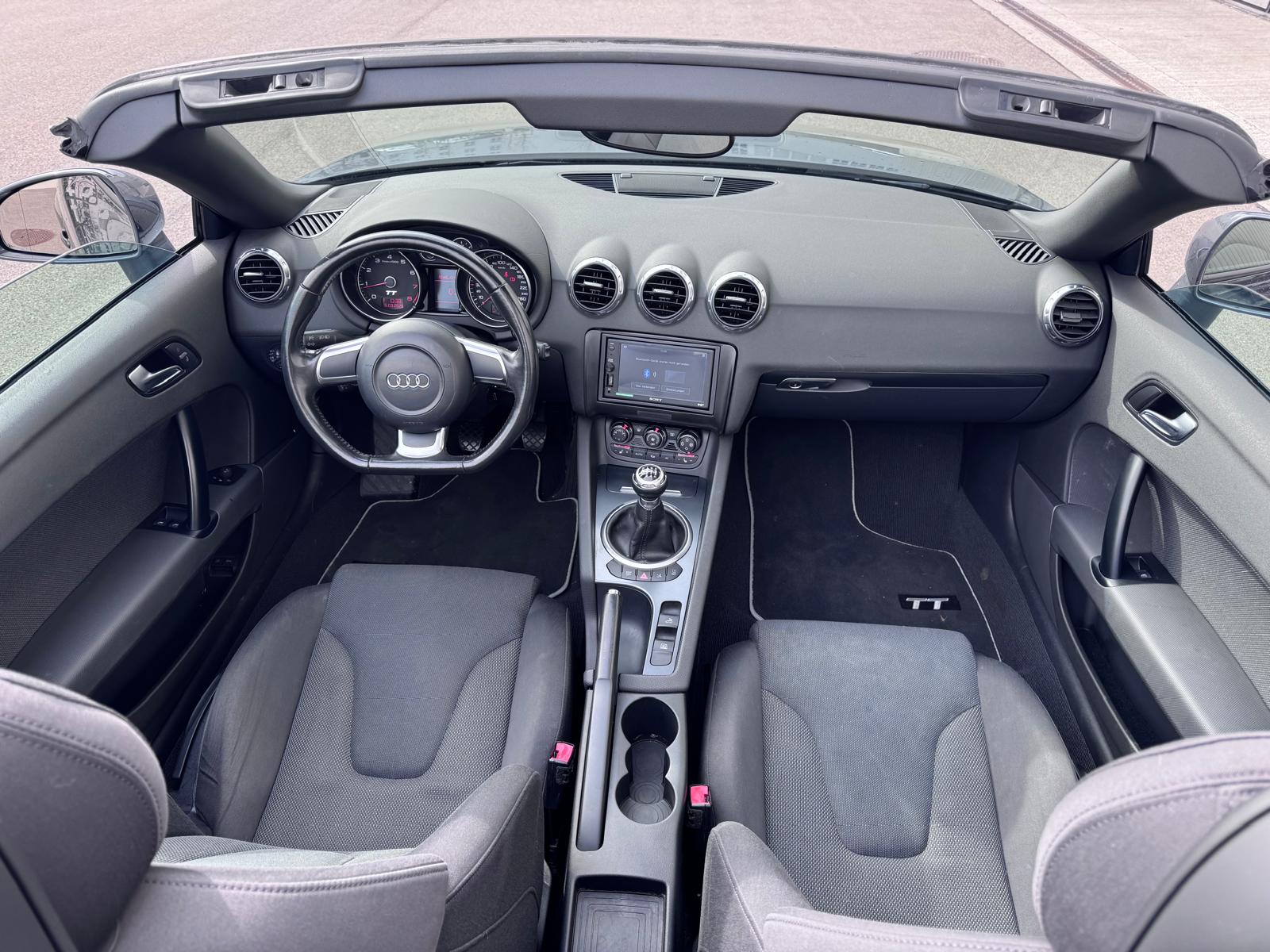 AUDI TT Roadster 2.0 TFSI-image-8