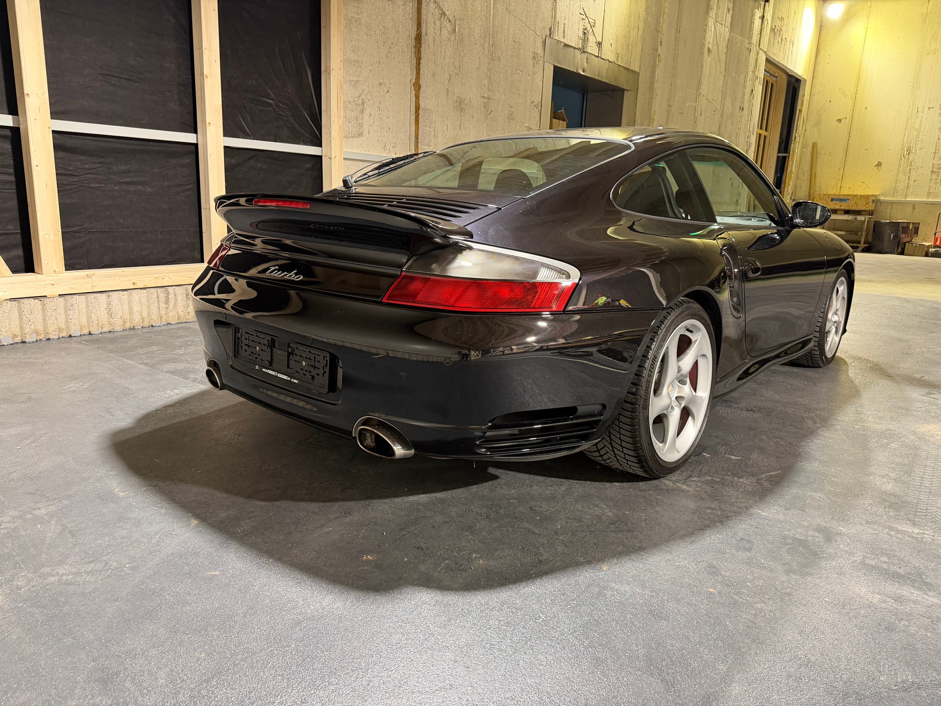 PORSCHE 911 Turbo-image-3