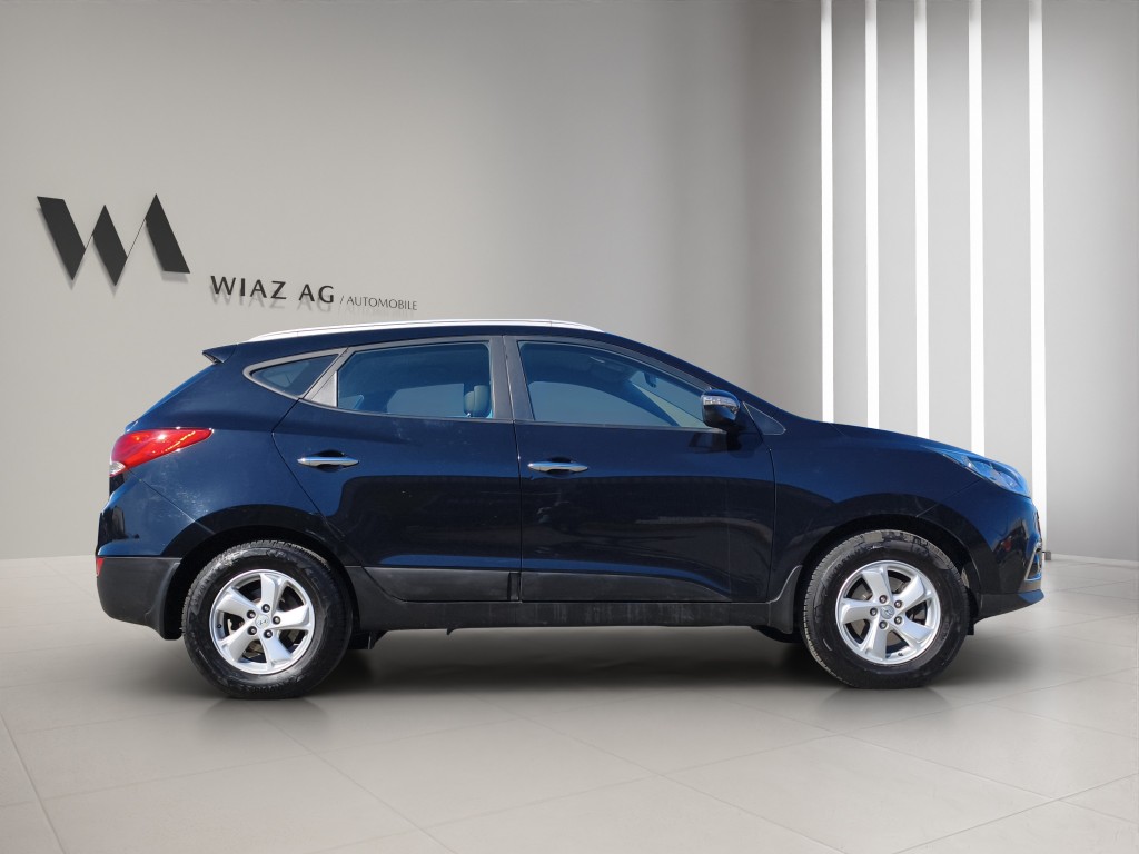 HYUNDAI ix35 2.0 Comfort 4WD-image-10