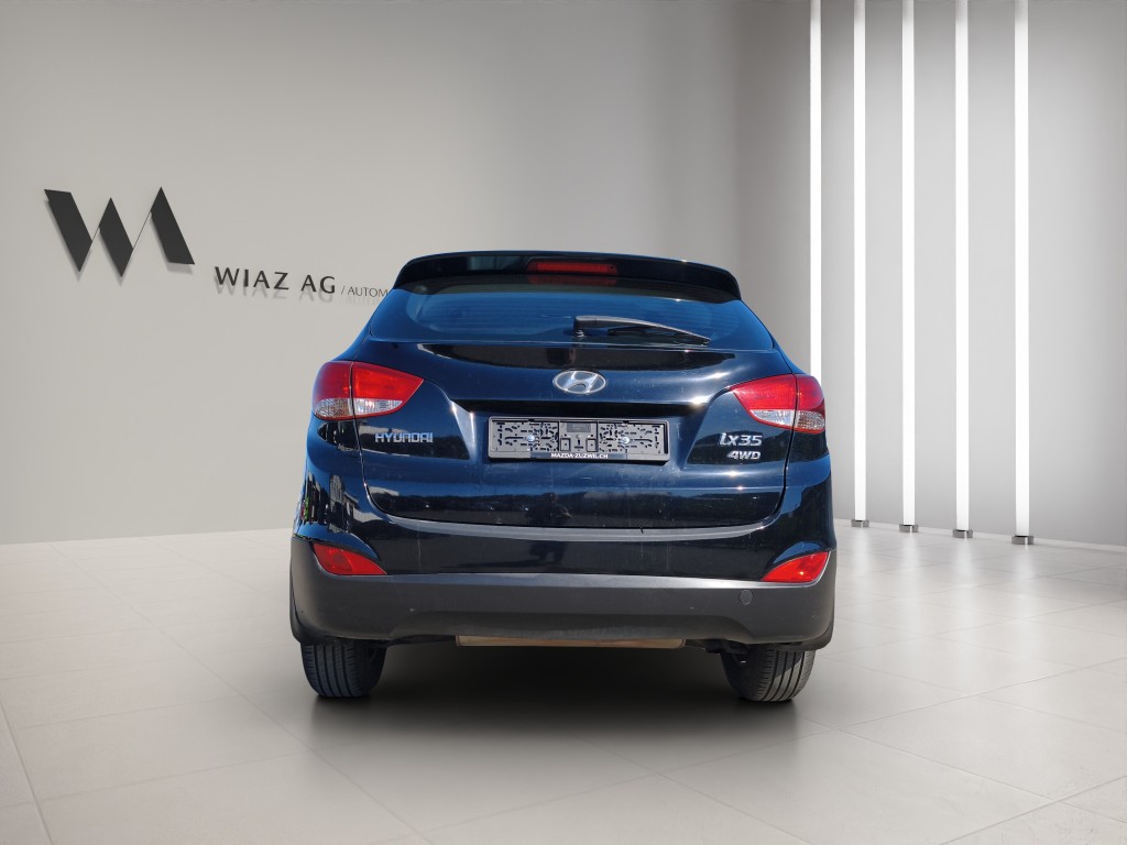 HYUNDAI ix35 2.0 Comfort 4WD-image-4