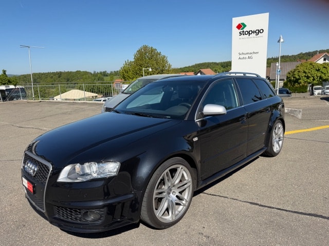 AUDI RS4 Avant 4.2 V8 quattro-image-0