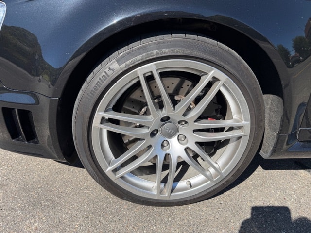 AUDI RS4 Avant 4.2 V8 quattro-image-11