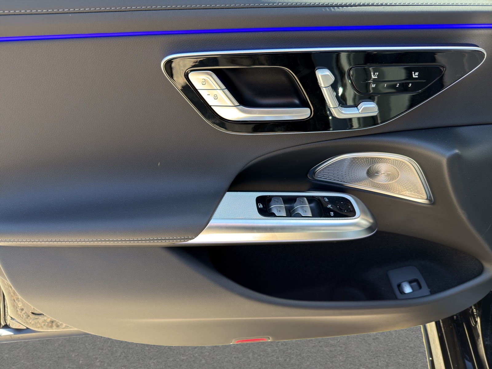 MERCEDES-BENZ E 450 9G-Tronic 4Matic-image-12