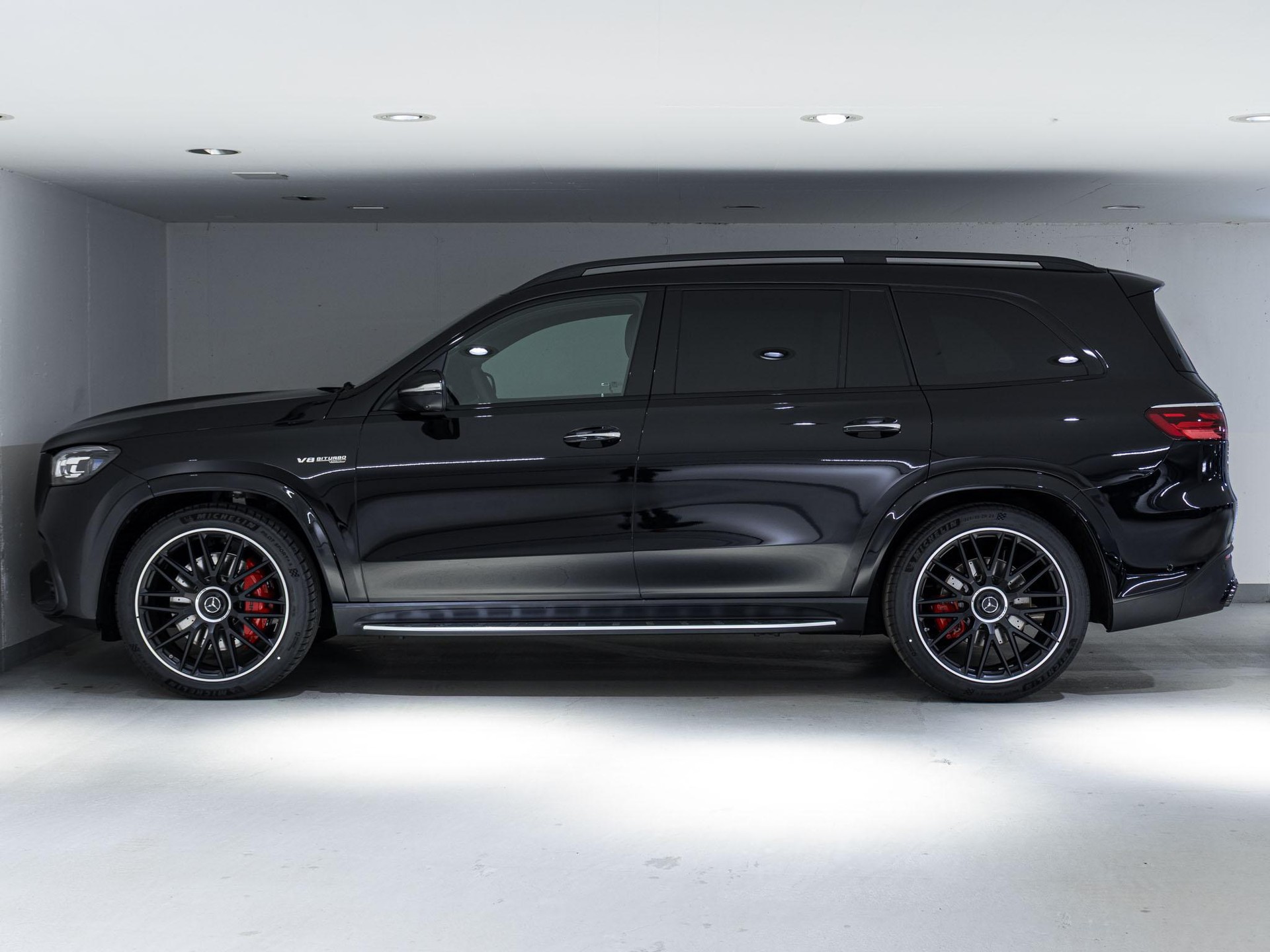 MERCEDES-BENZ GLS AMG 63 4MATIC+-image-4