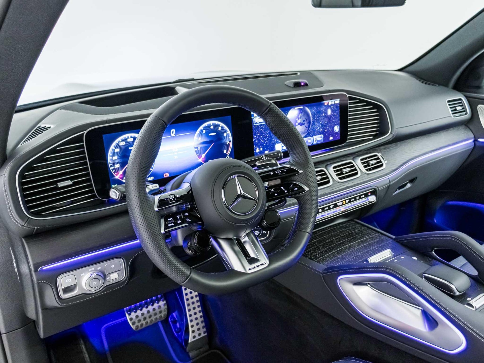 MERCEDES-BENZ GLS AMG 63 4MATIC+-image-9