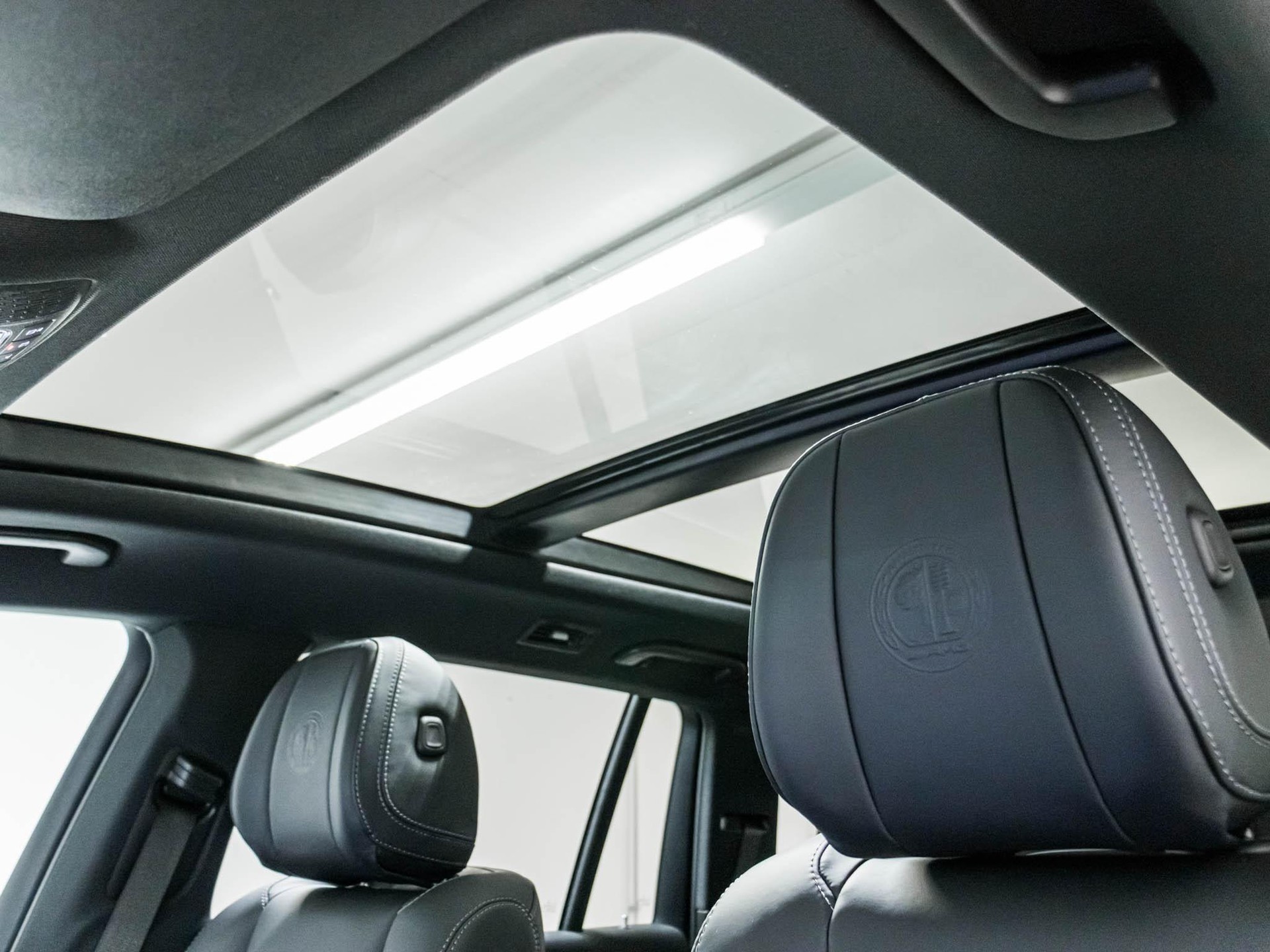 MERCEDES-BENZ GLS AMG 63 4MATIC+-image-8